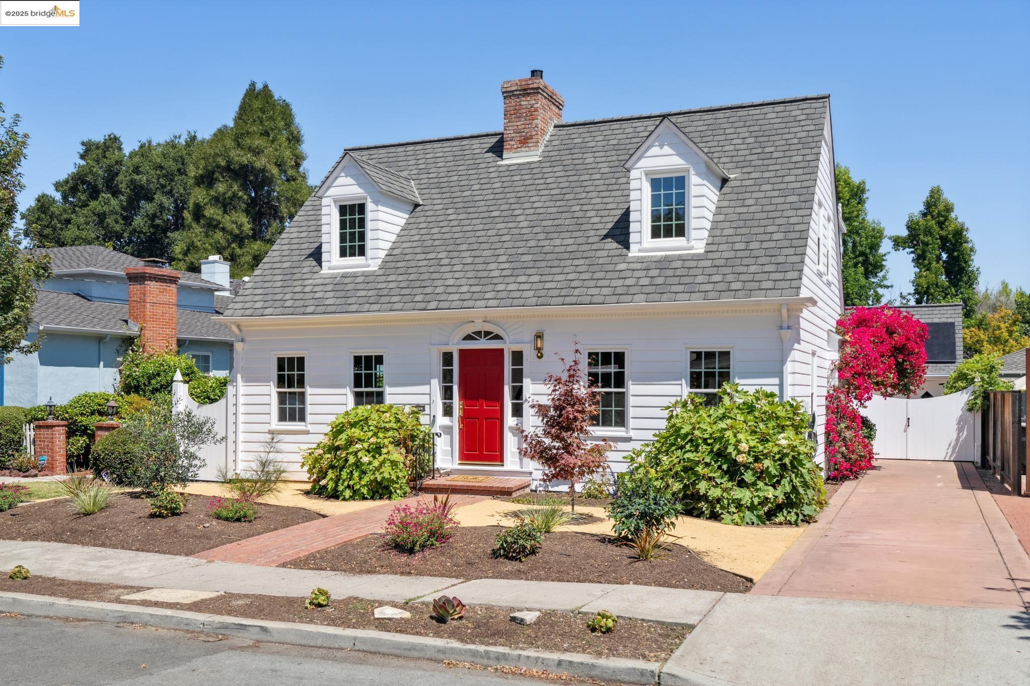 1096 Glen Dr, San Leandro