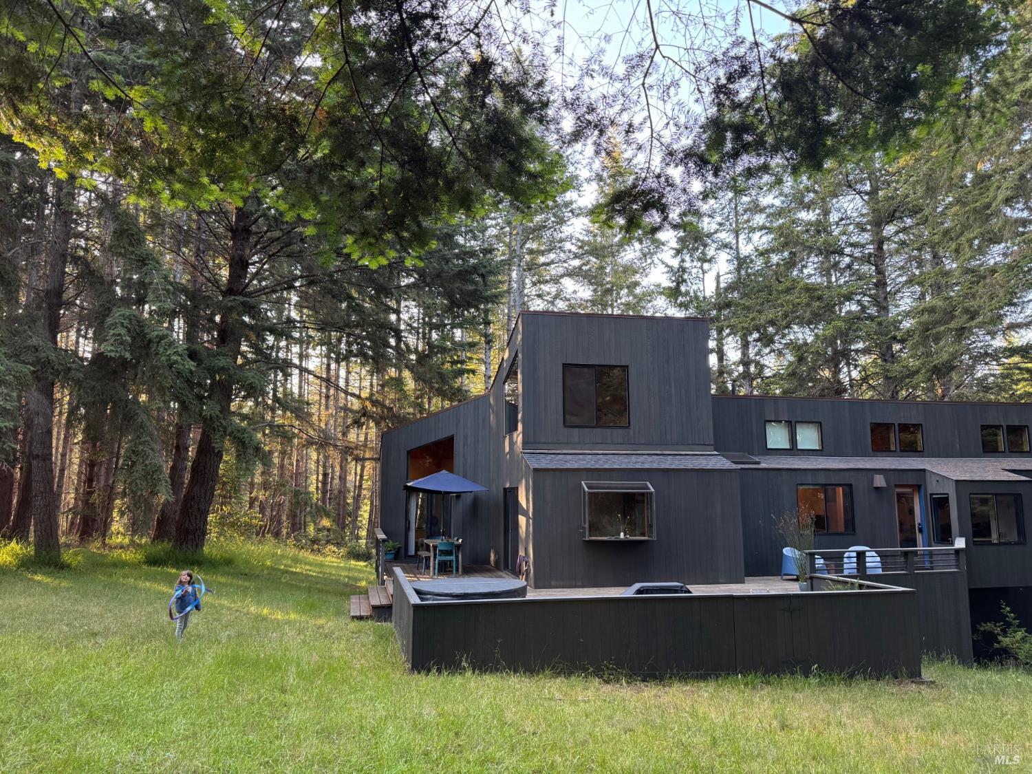 880 River Beach Road