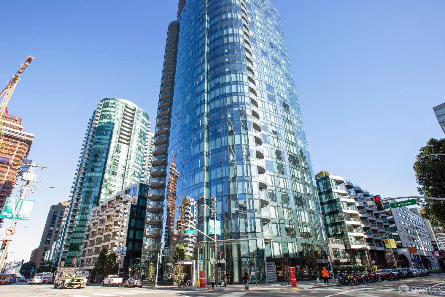 201 Folsom Street Unit: #27F