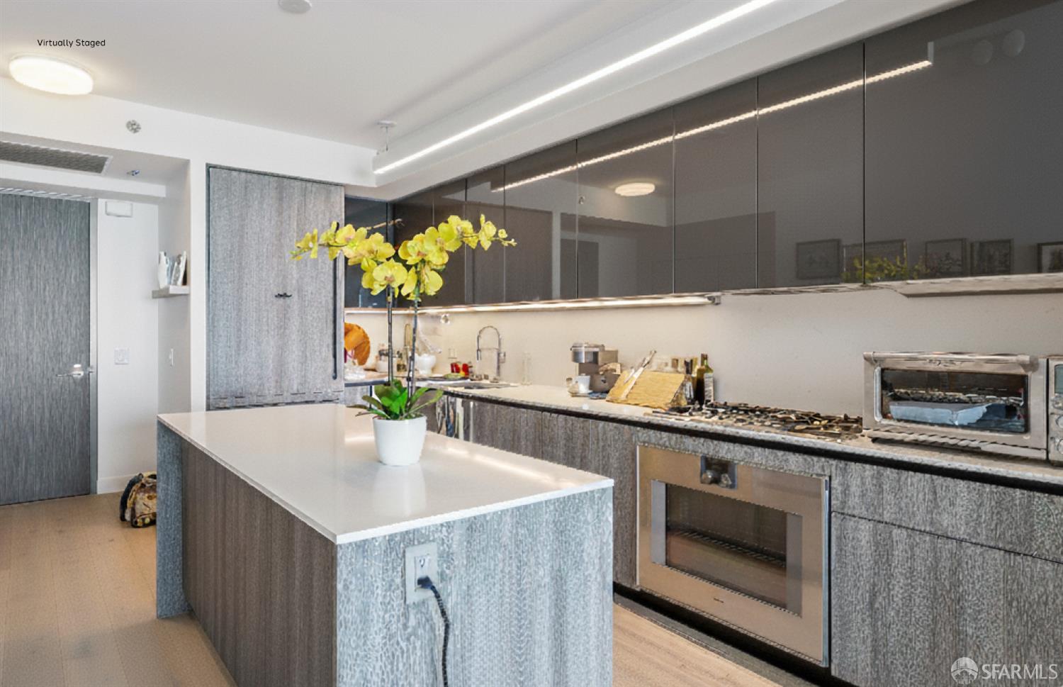 201 Folsom Street Unit: #27F