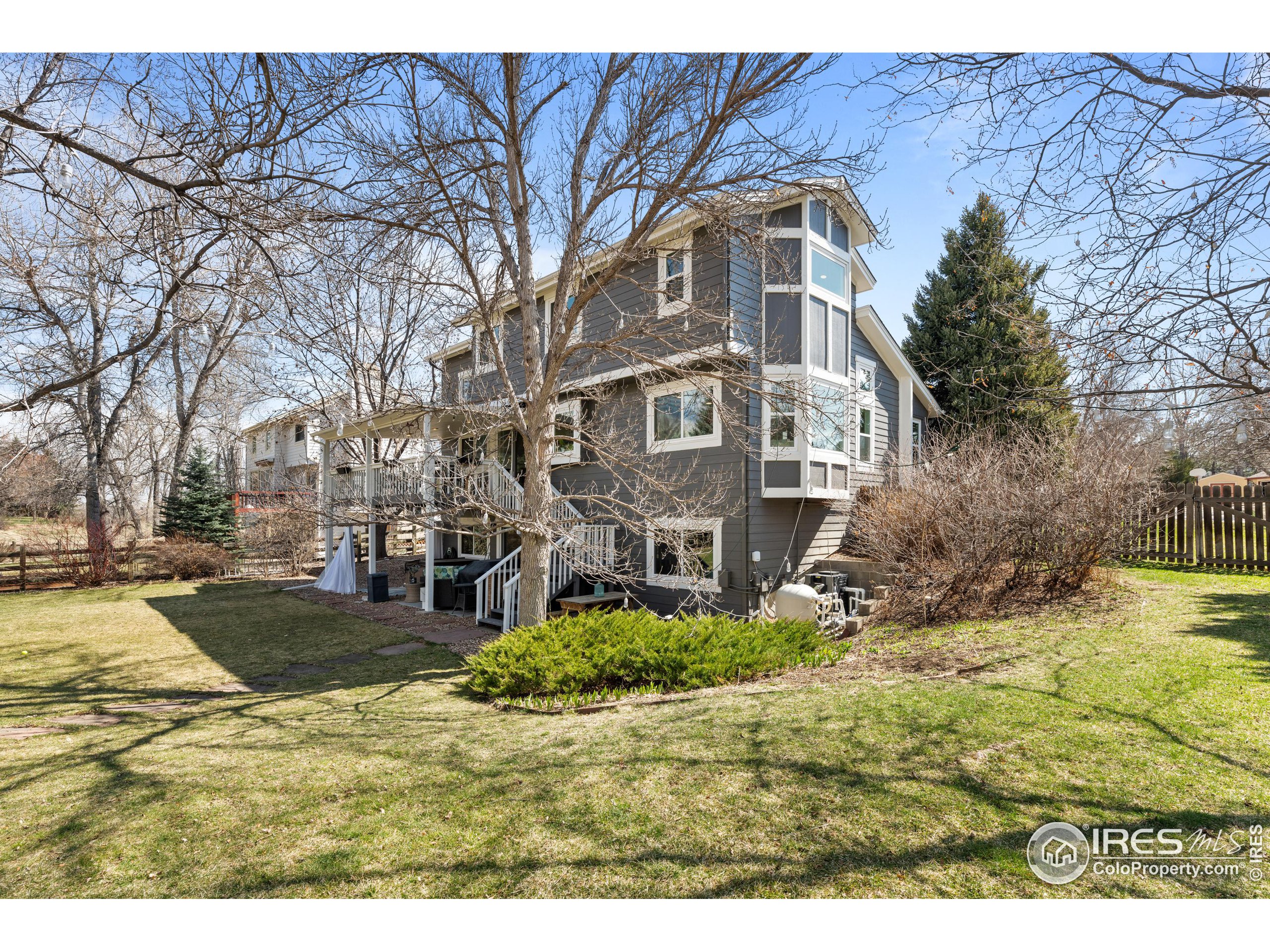 7995 Centrebridge Dr