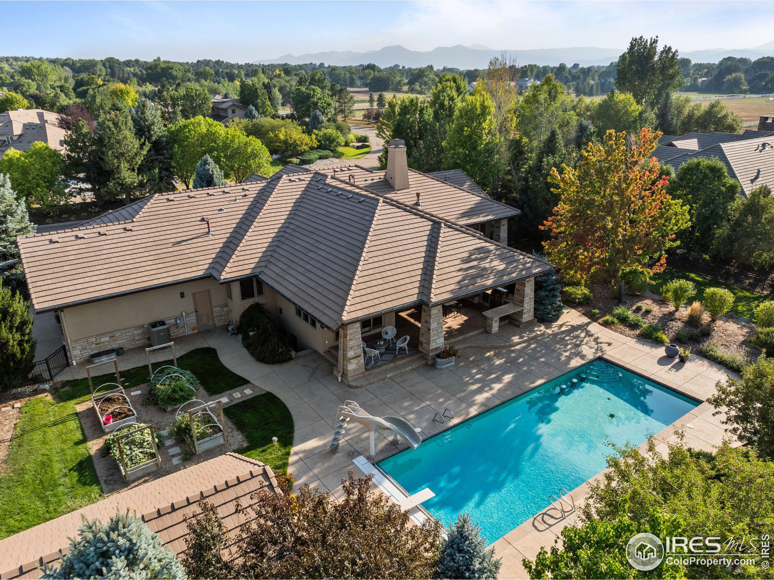7341 Erin Ct