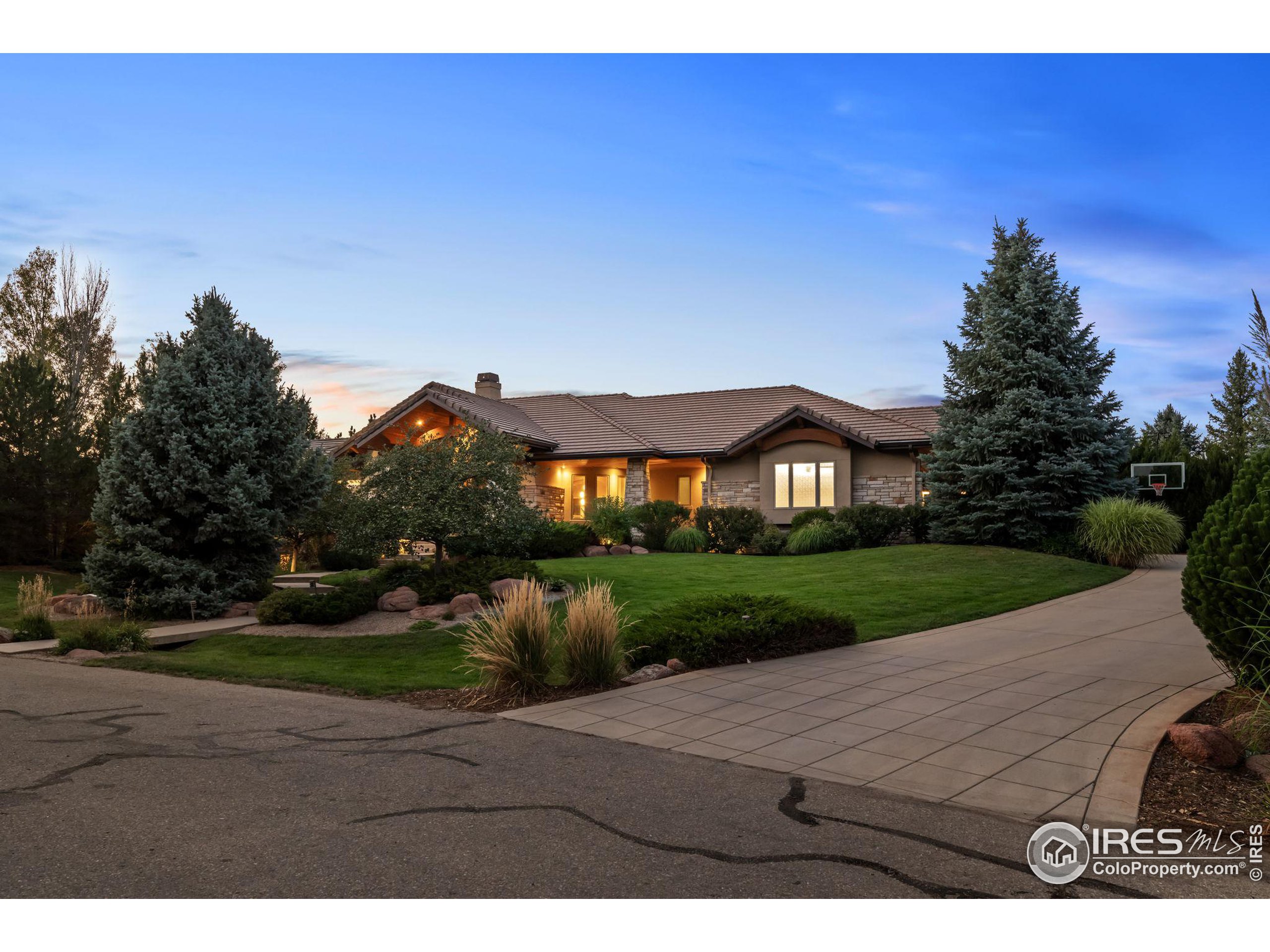 7341 Erin Ct