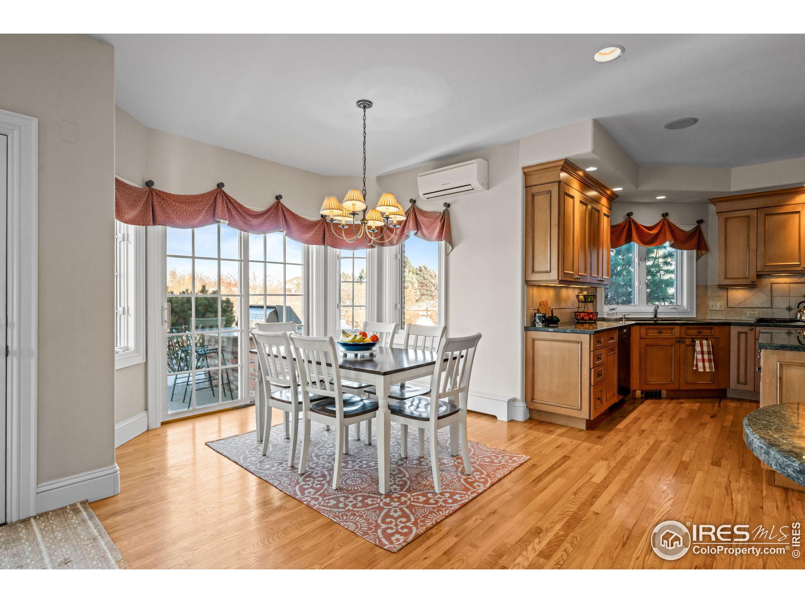 7172 Waterford Ct