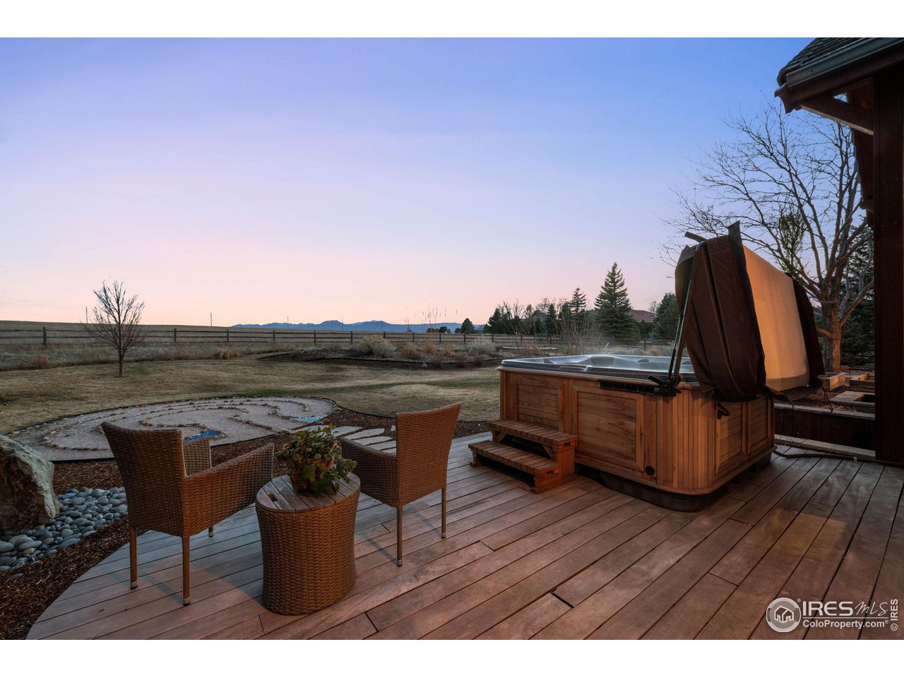 8912 Little Raven Trl