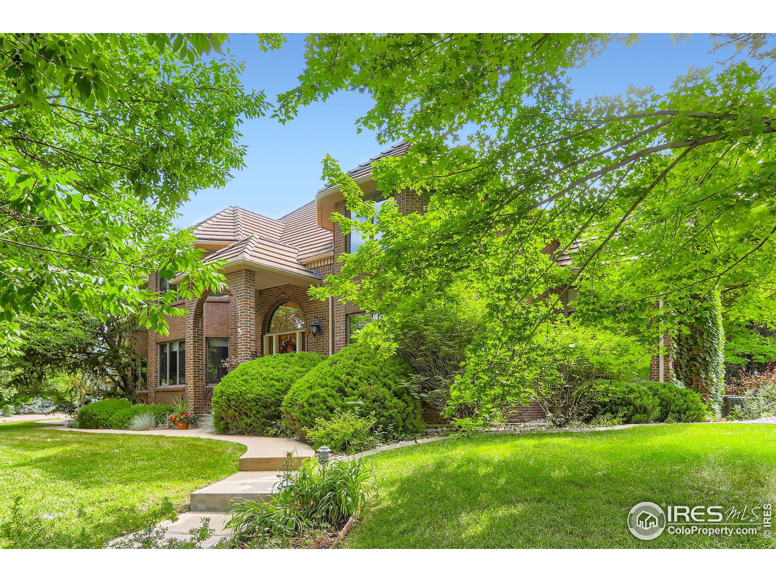 6936 Pawnee Way