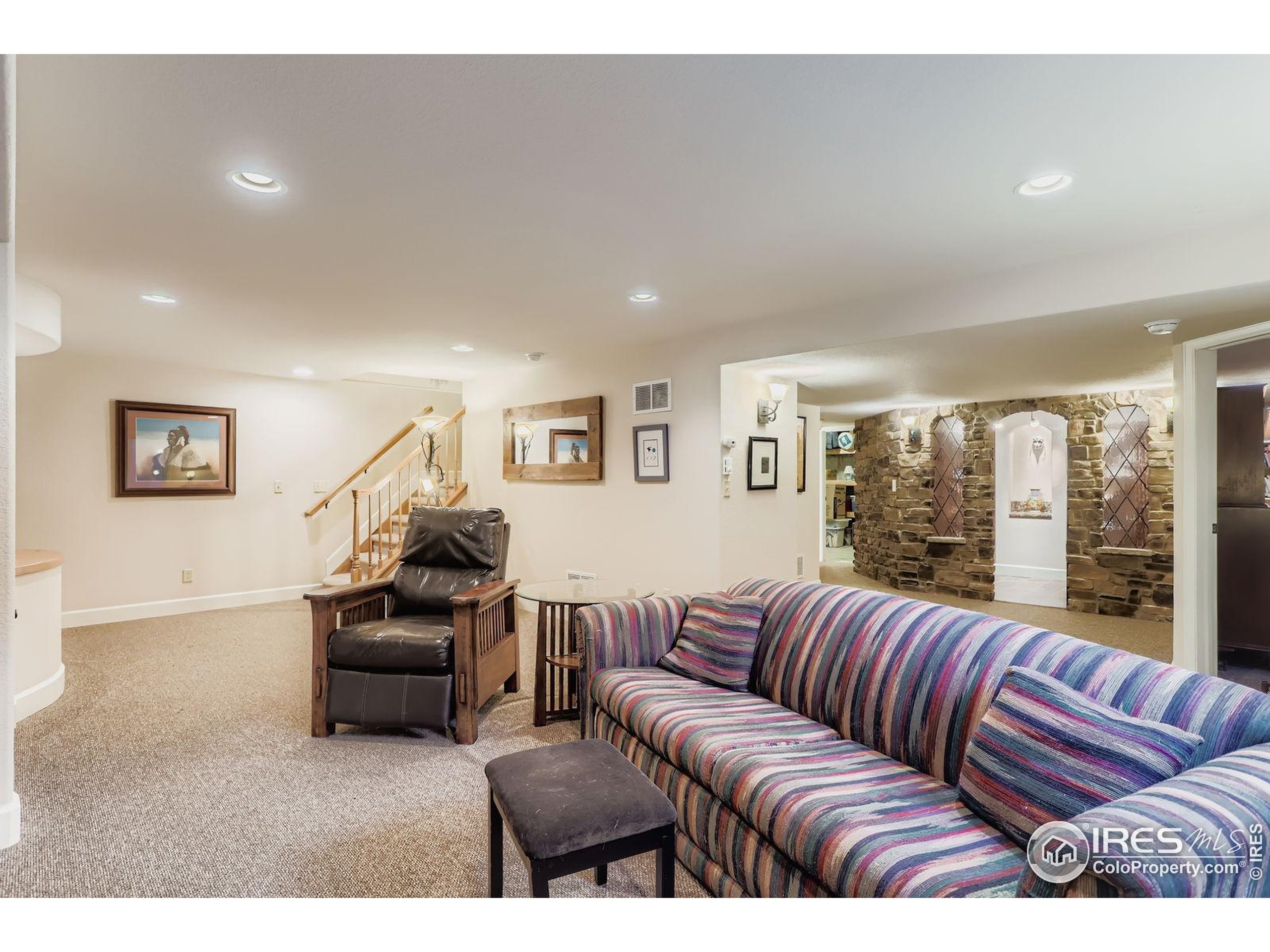 6936 Pawnee Way