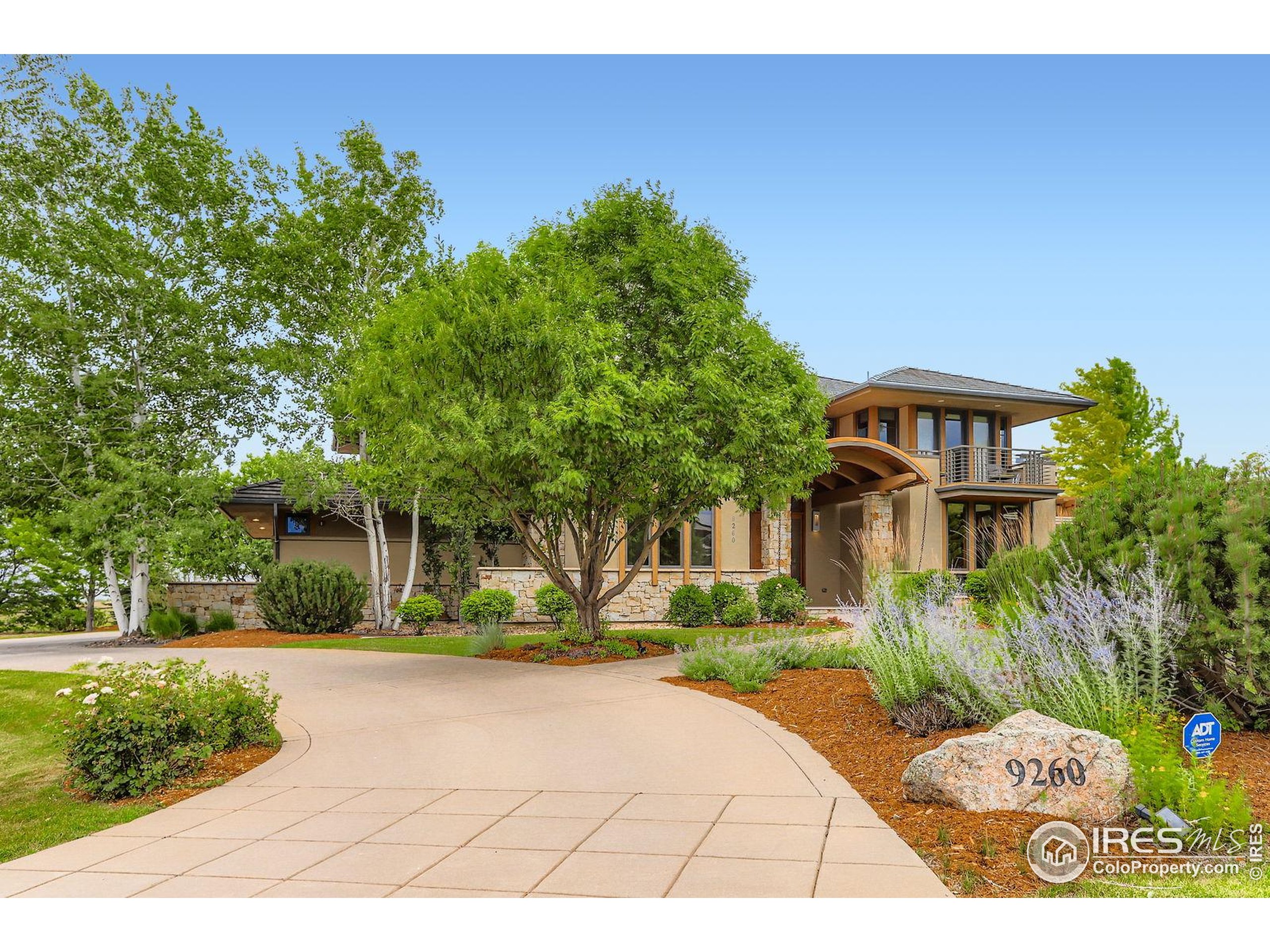 9260 Shooting Star Ct