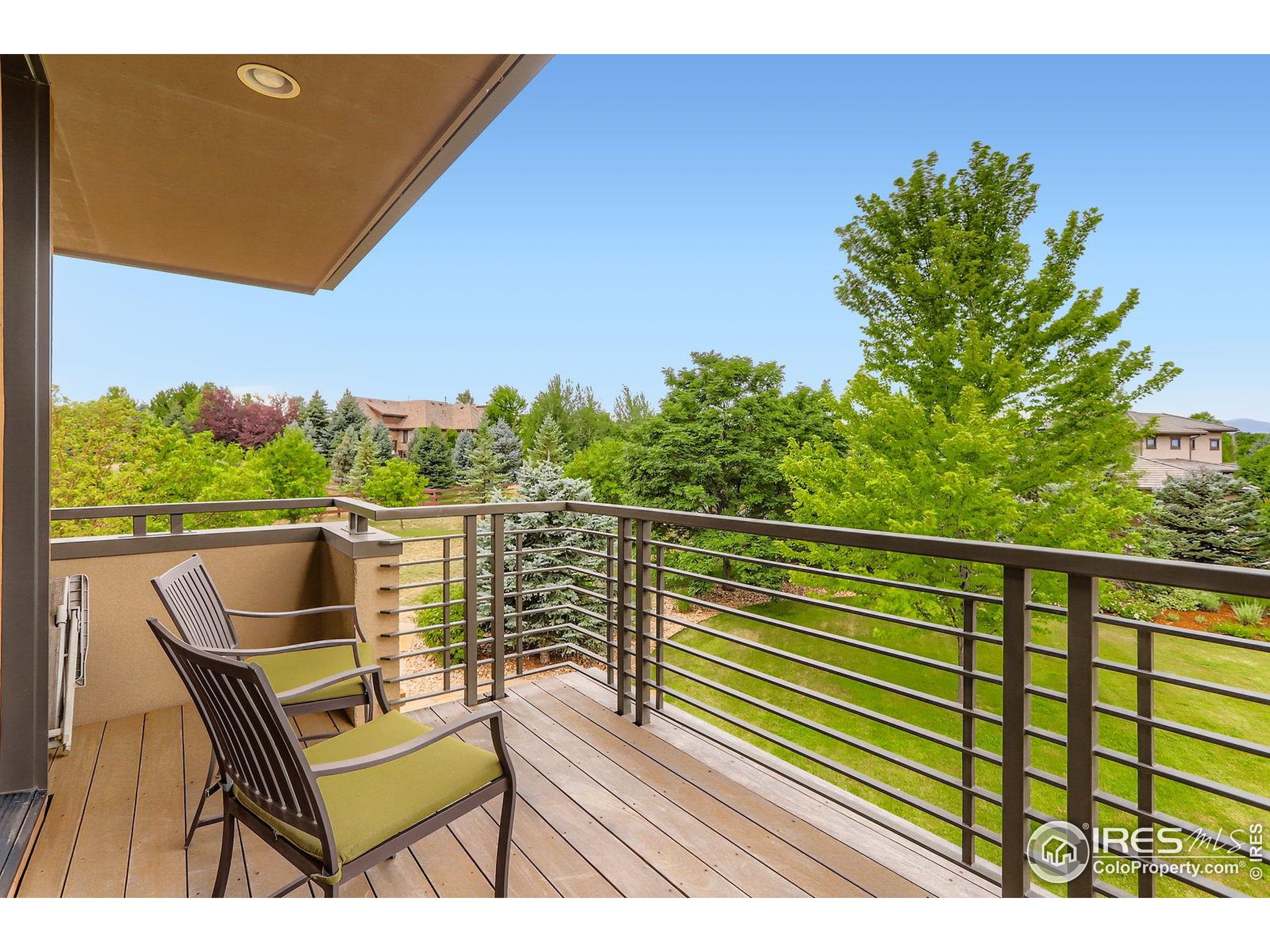 9260 Shooting Star Ct