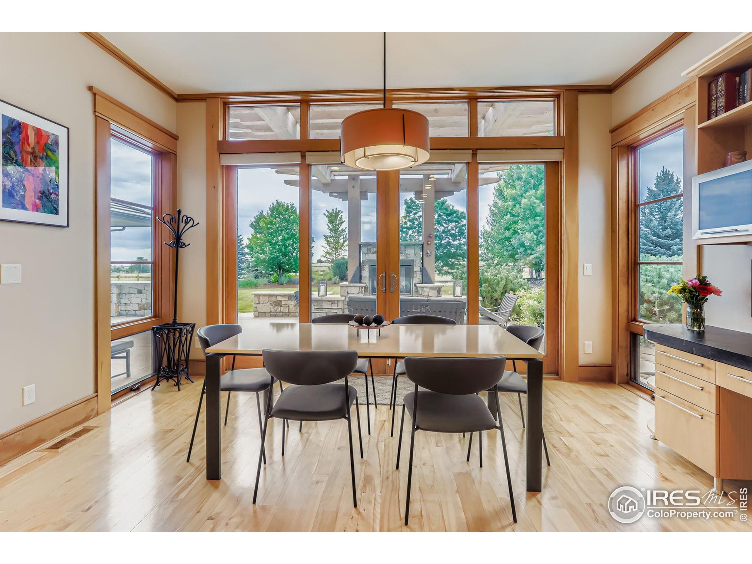 9260 Shooting Star Ct