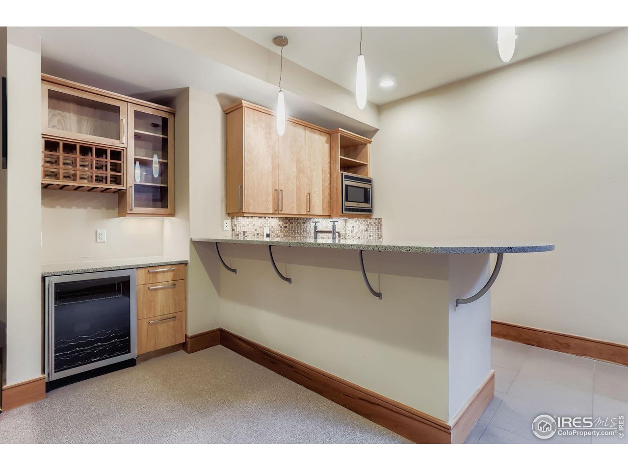 9260 Shooting Star Ct