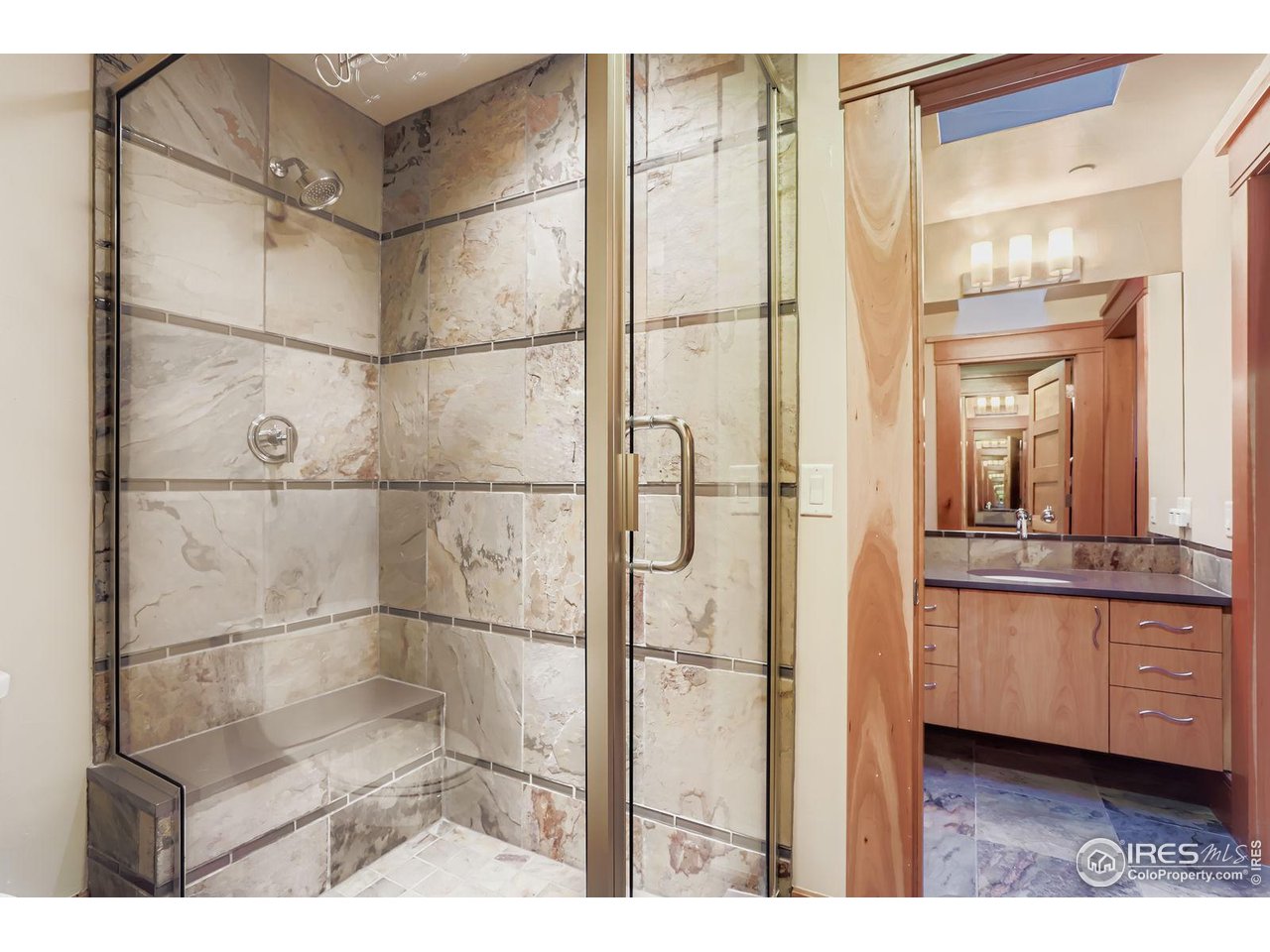 9260 Shooting Star Ct