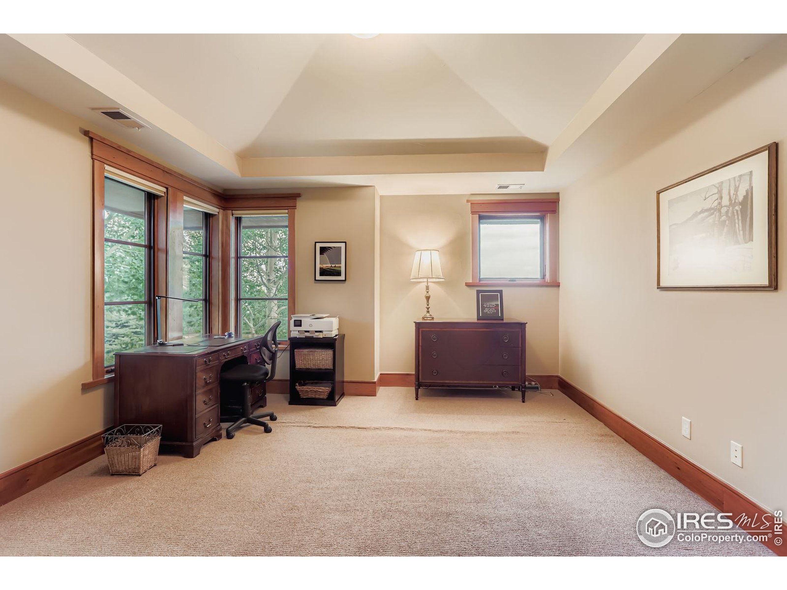 9260 Shooting Star Ct