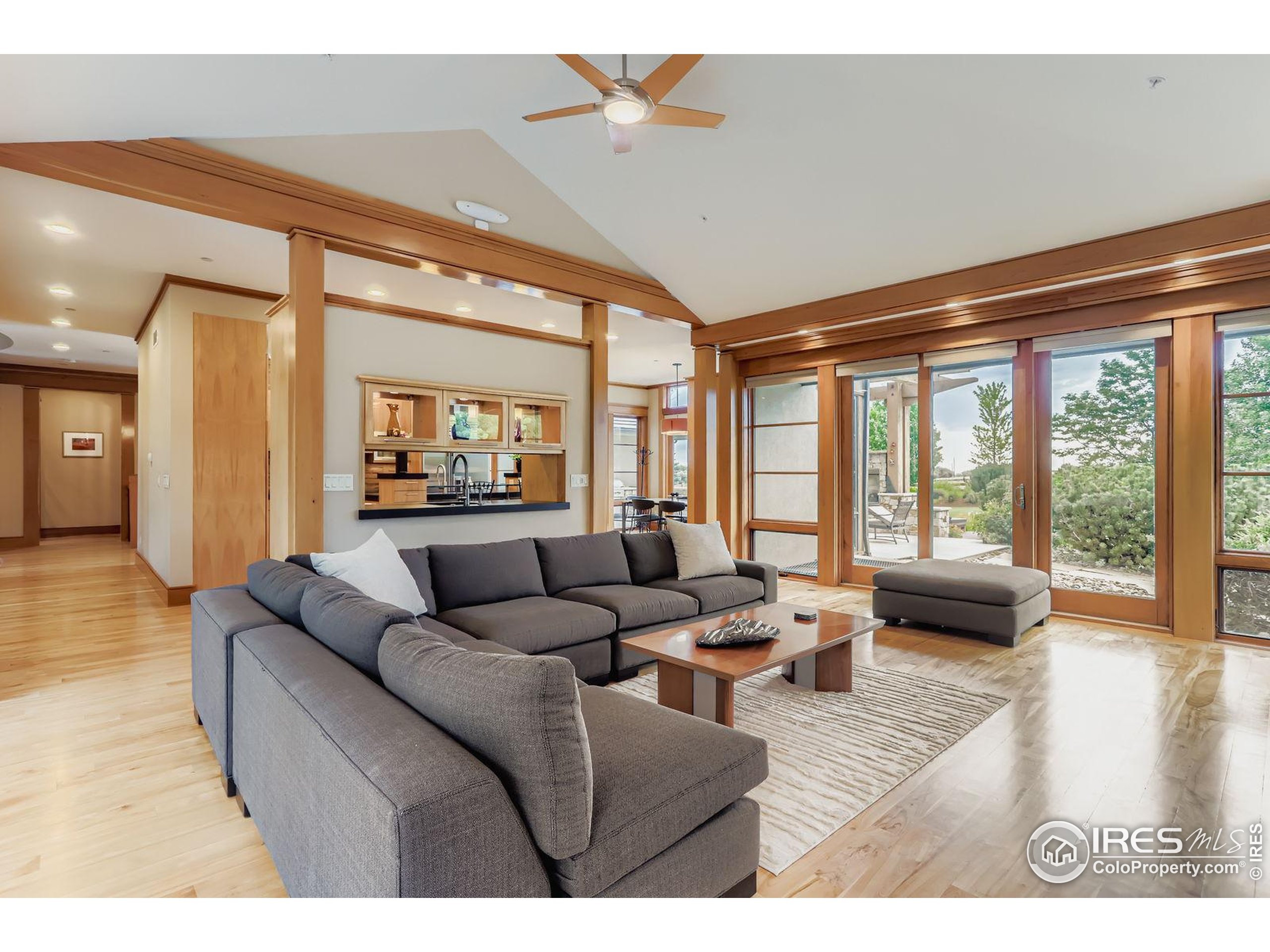 9260 Shooting Star Ct