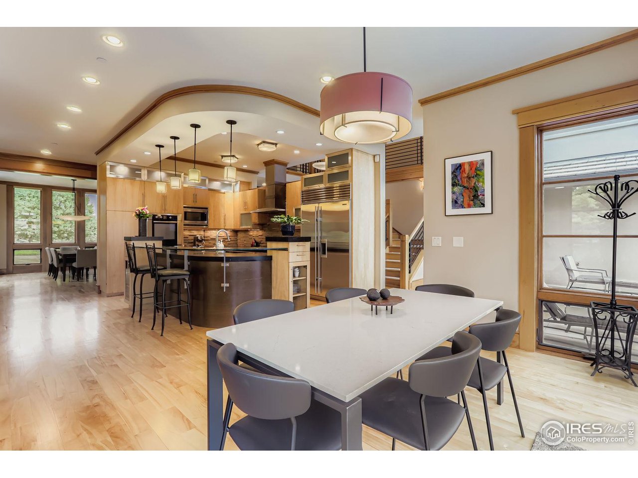 9260 Shooting Star Ct