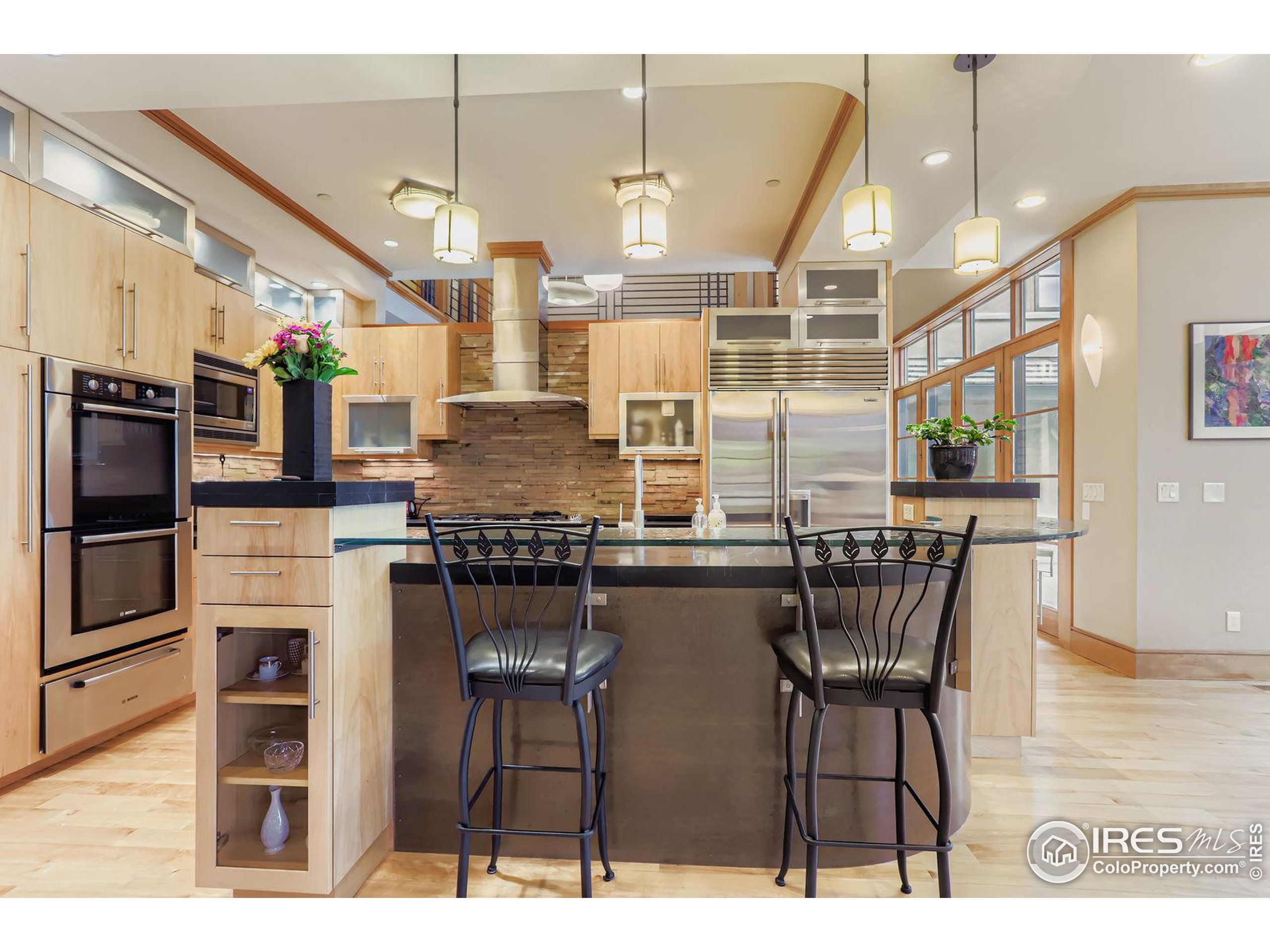 9260 Shooting Star Ct