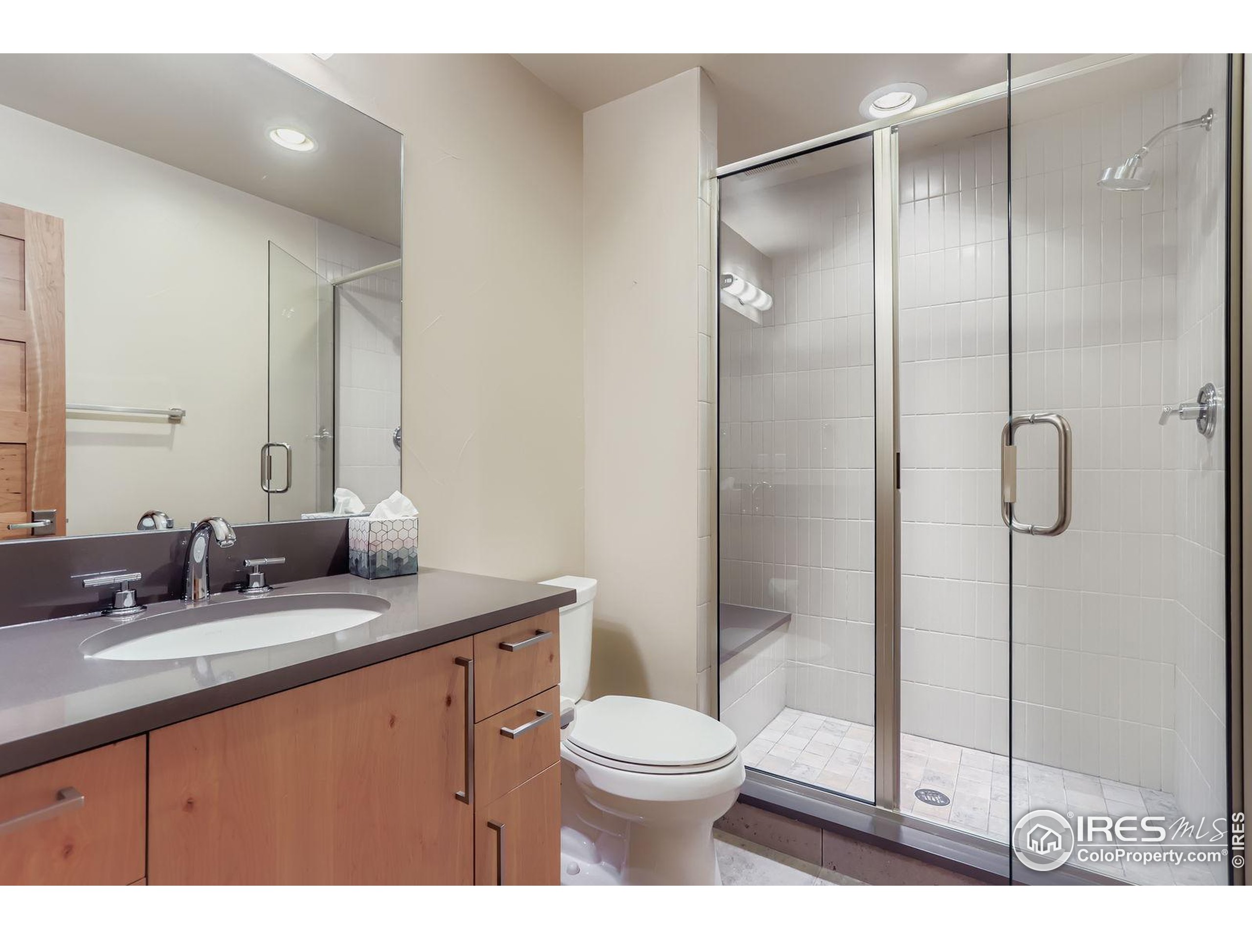 9260 Shooting Star Ct