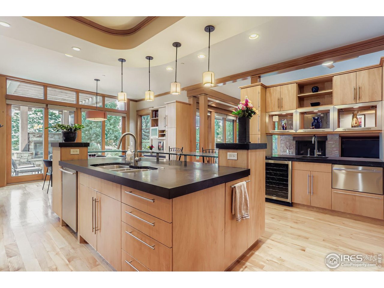 9260 Shooting Star Ct