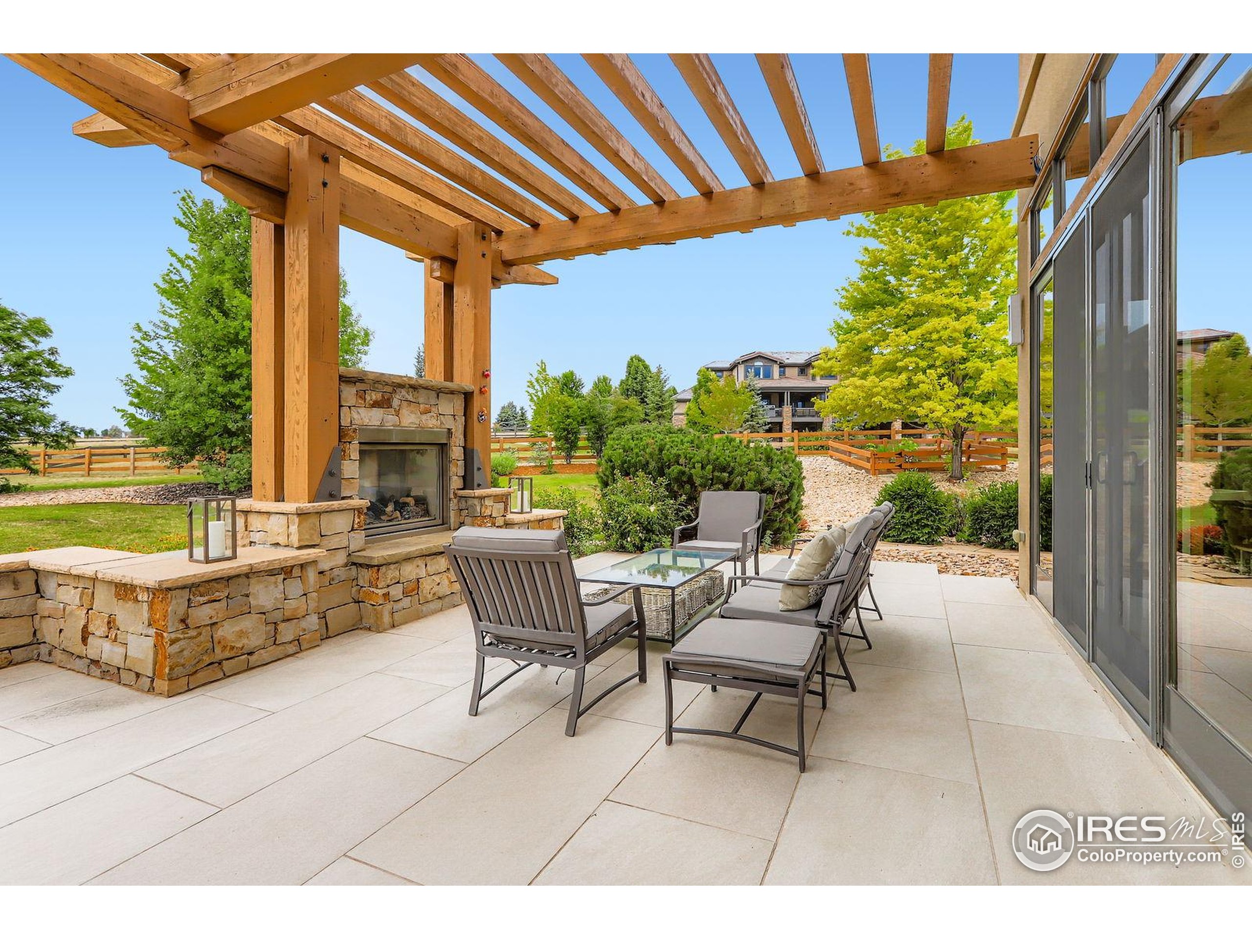 9260 Shooting Star Ct