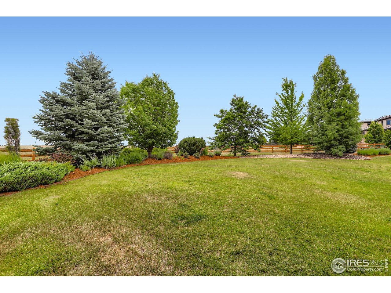 9260 Shooting Star Ct