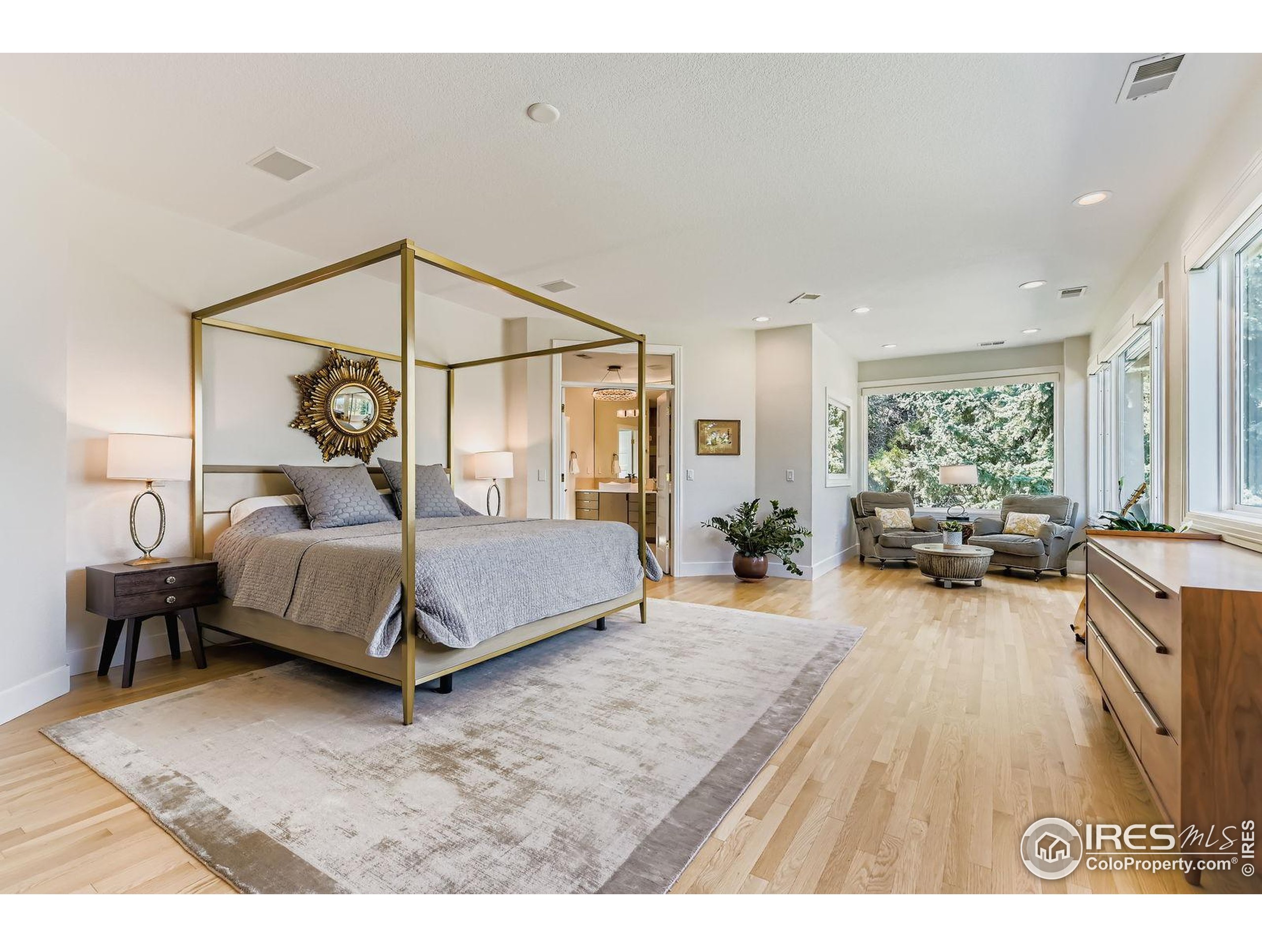6516 Columbine Ct