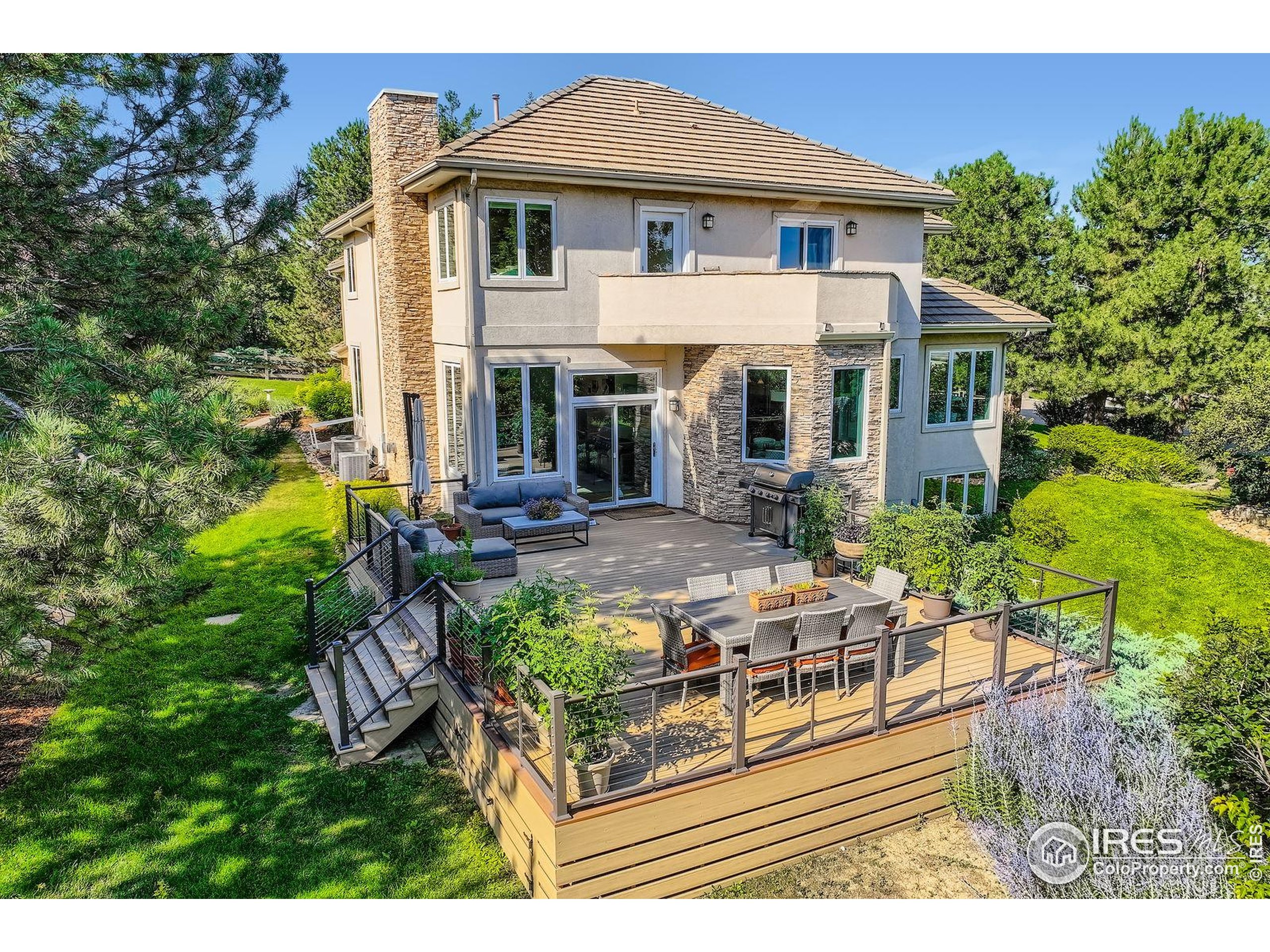 6516 Columbine Ct