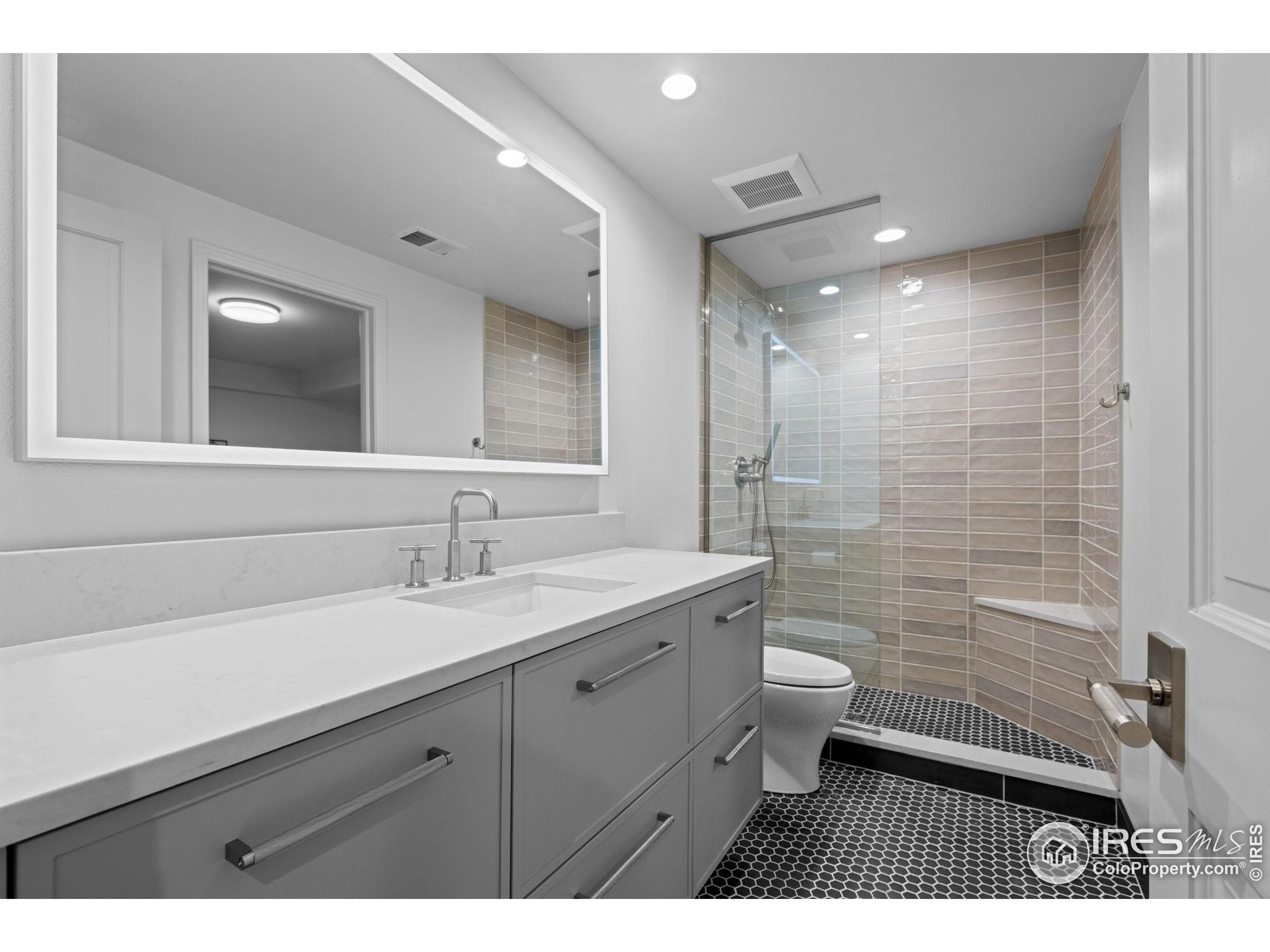 7204 Spring Creek Cir