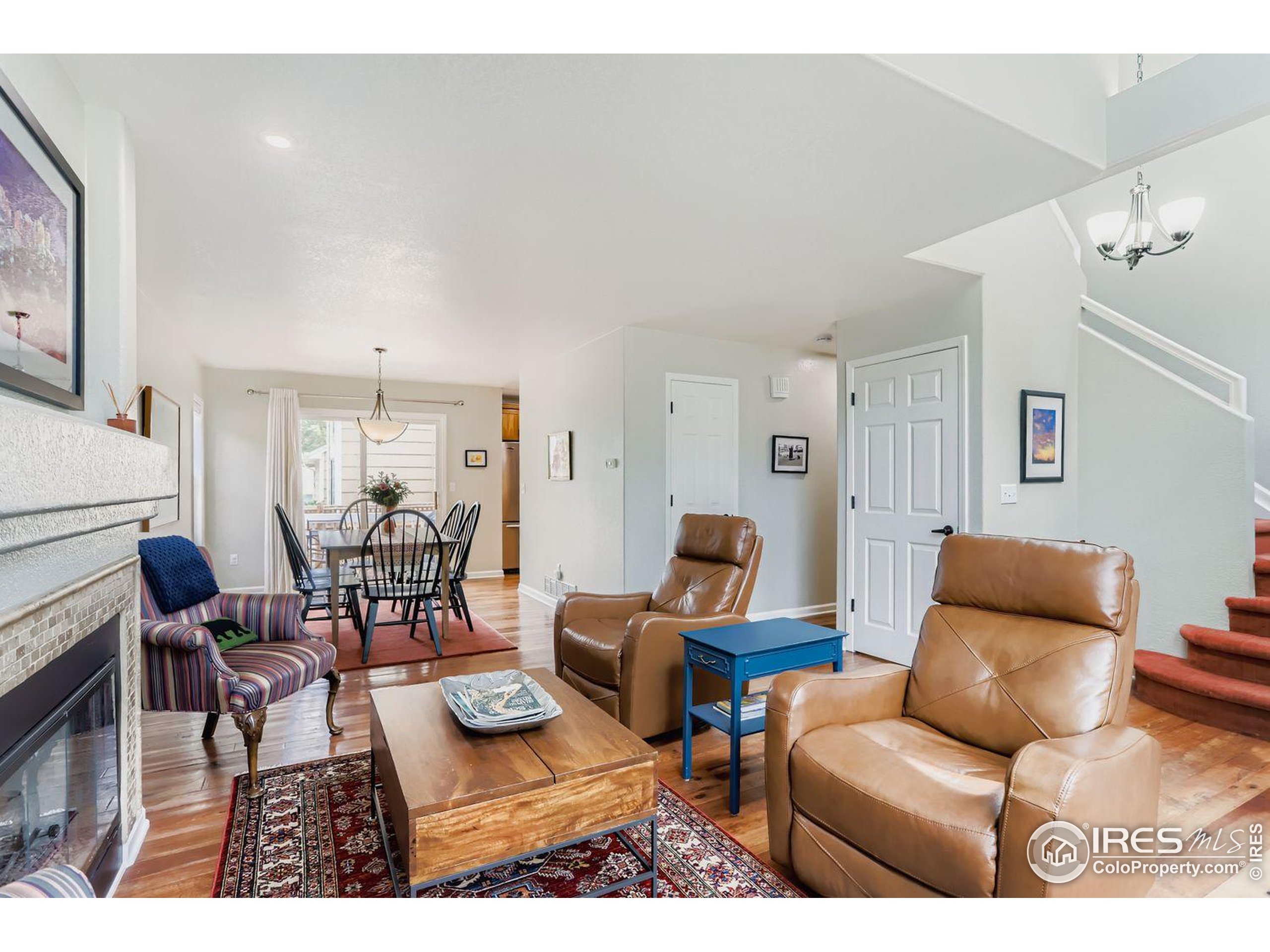 8076 Meadowdale Sq Niwot