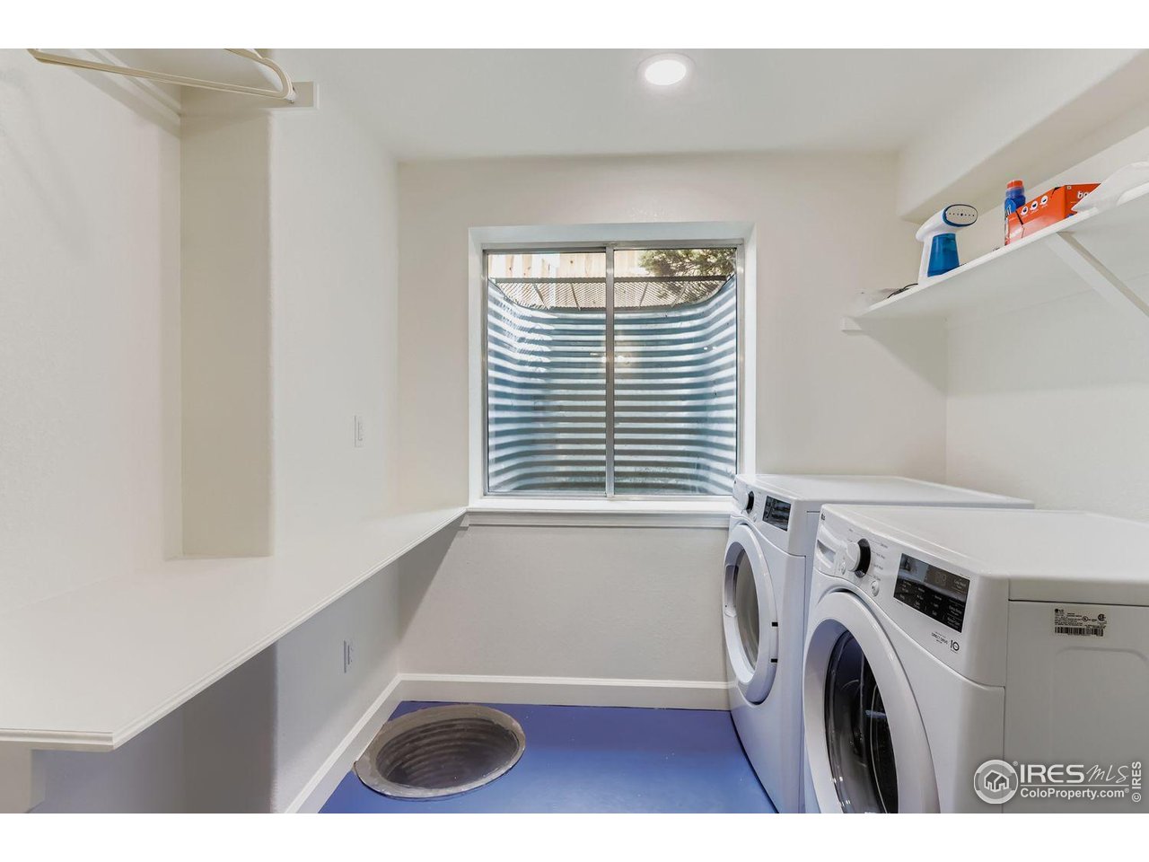 8076 Meadowdale Sq Niwot