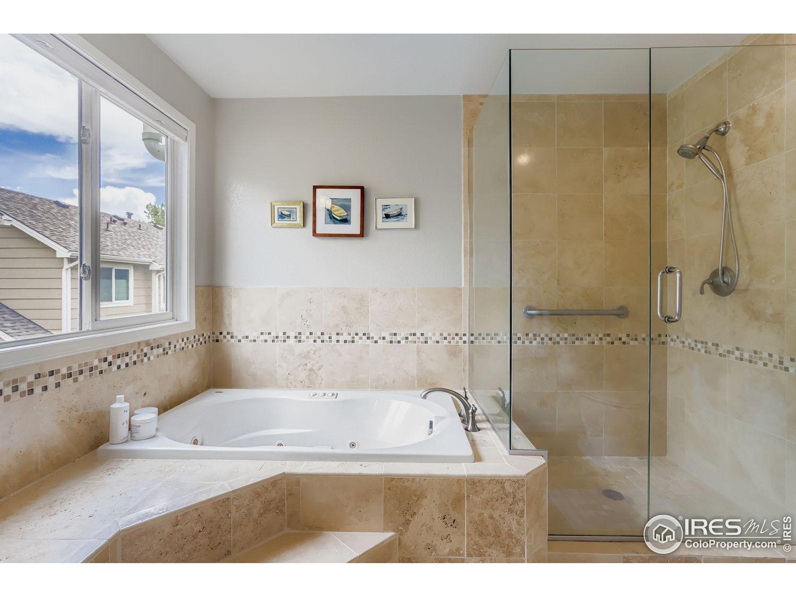 8076 Meadowdale Sq Niwot