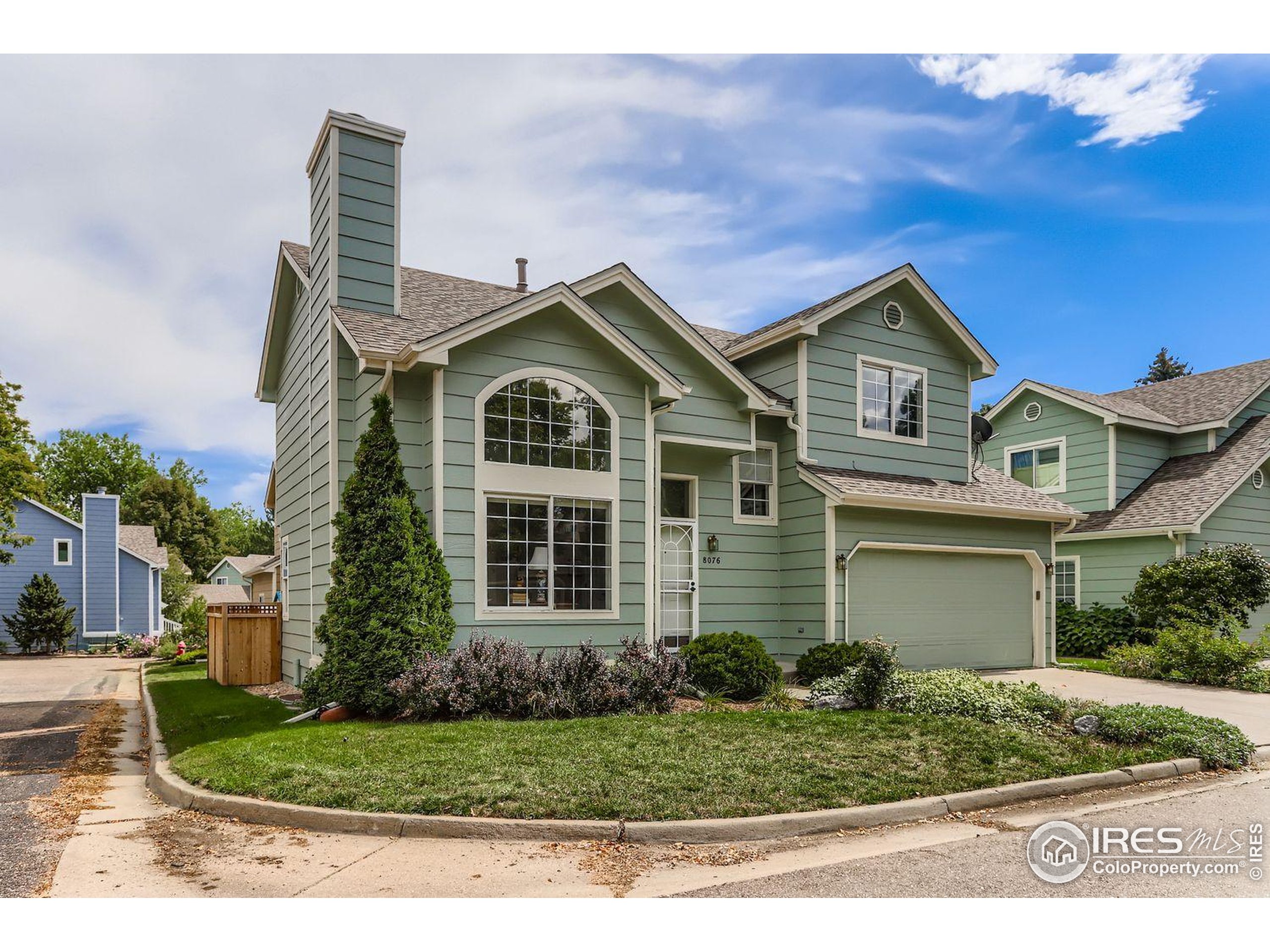8076 Meadowdale Sq Niwot