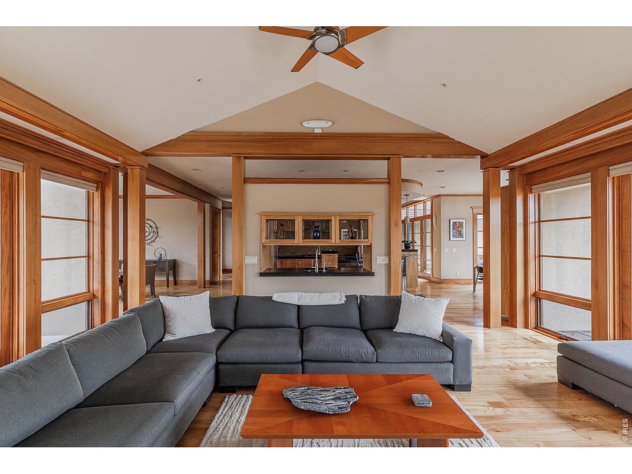 9260 Shooting Star Ct