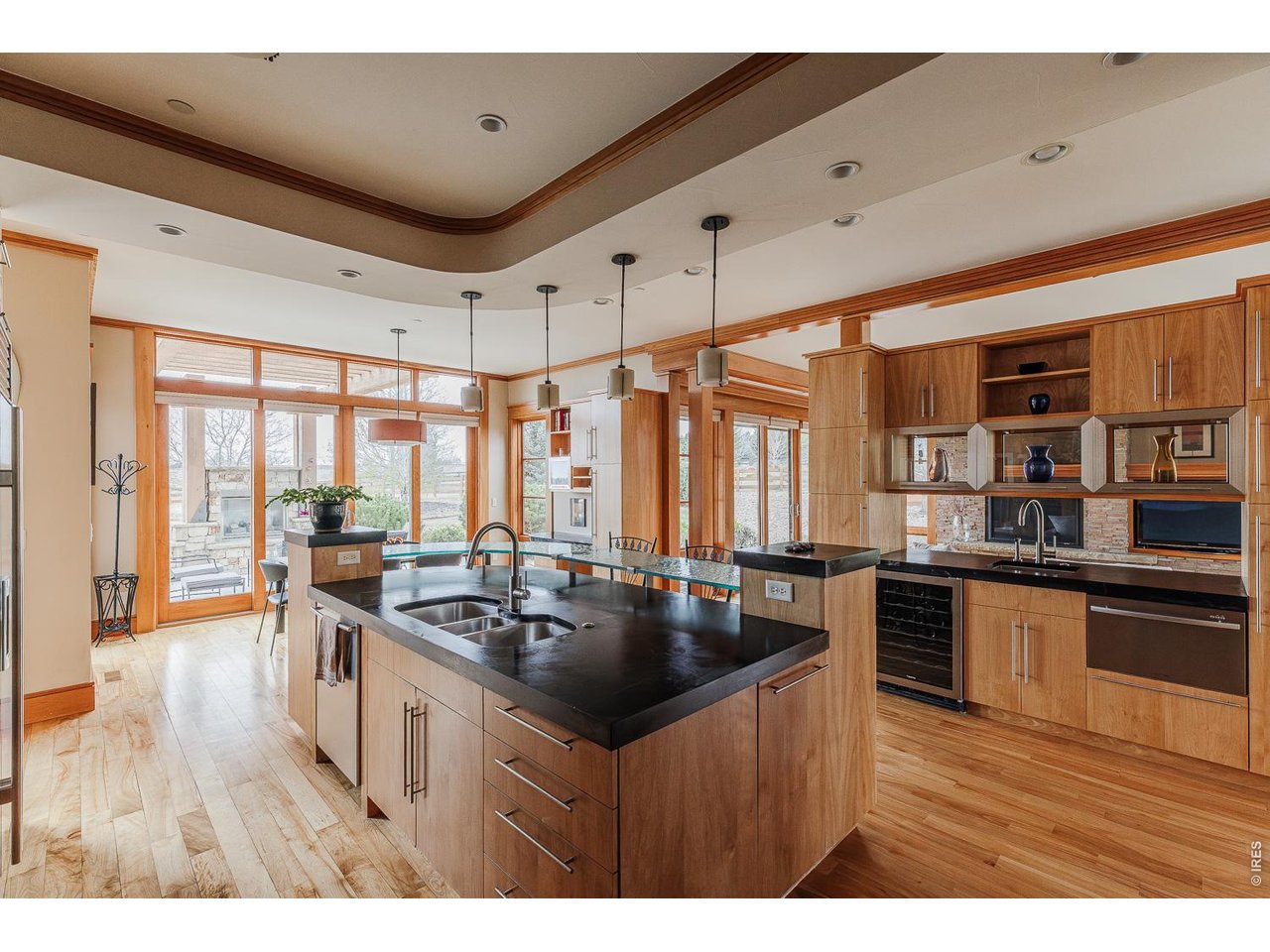 9260 Shooting Star Ct