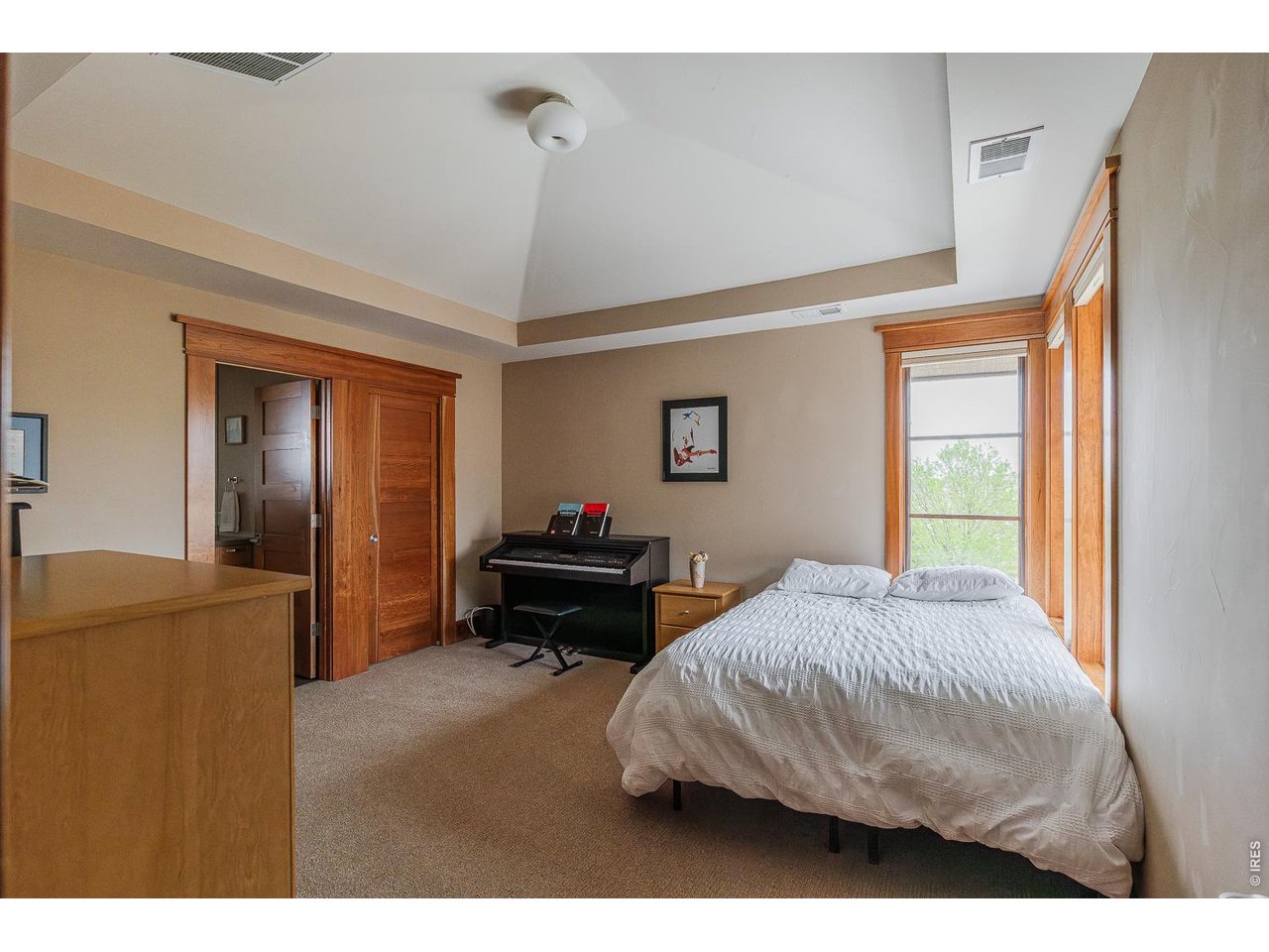 9260 Shooting Star Ct