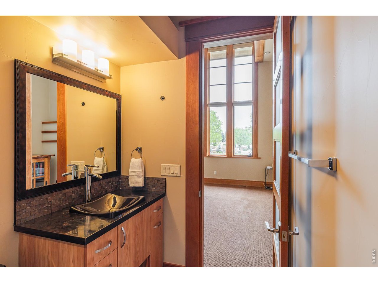 9260 Shooting Star Ct