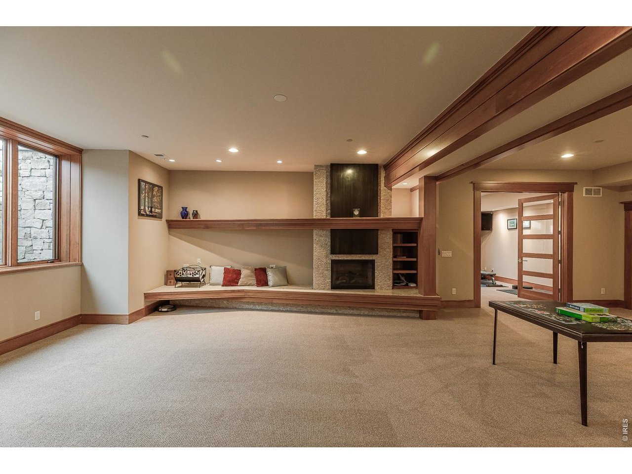 9260 Shooting Star Ct