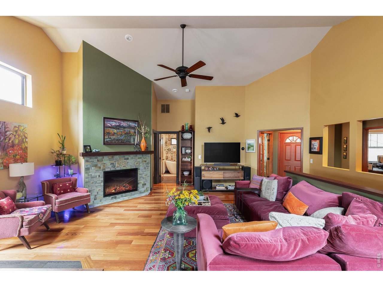 8036 James Ct