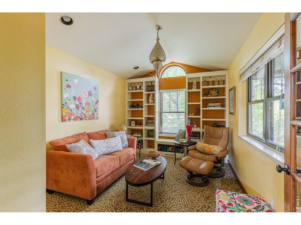 8036 James Ct
