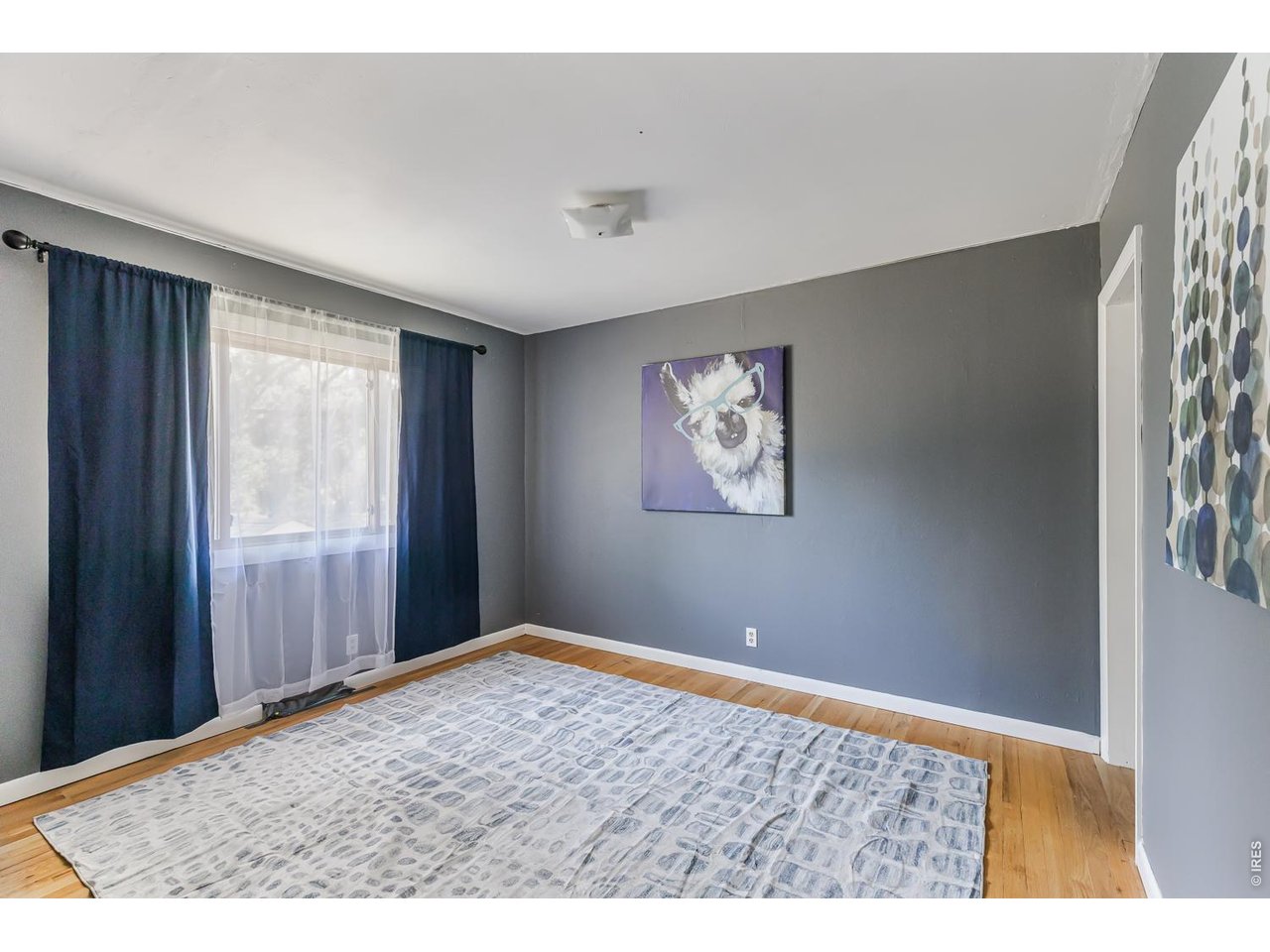560 Hartford Dr