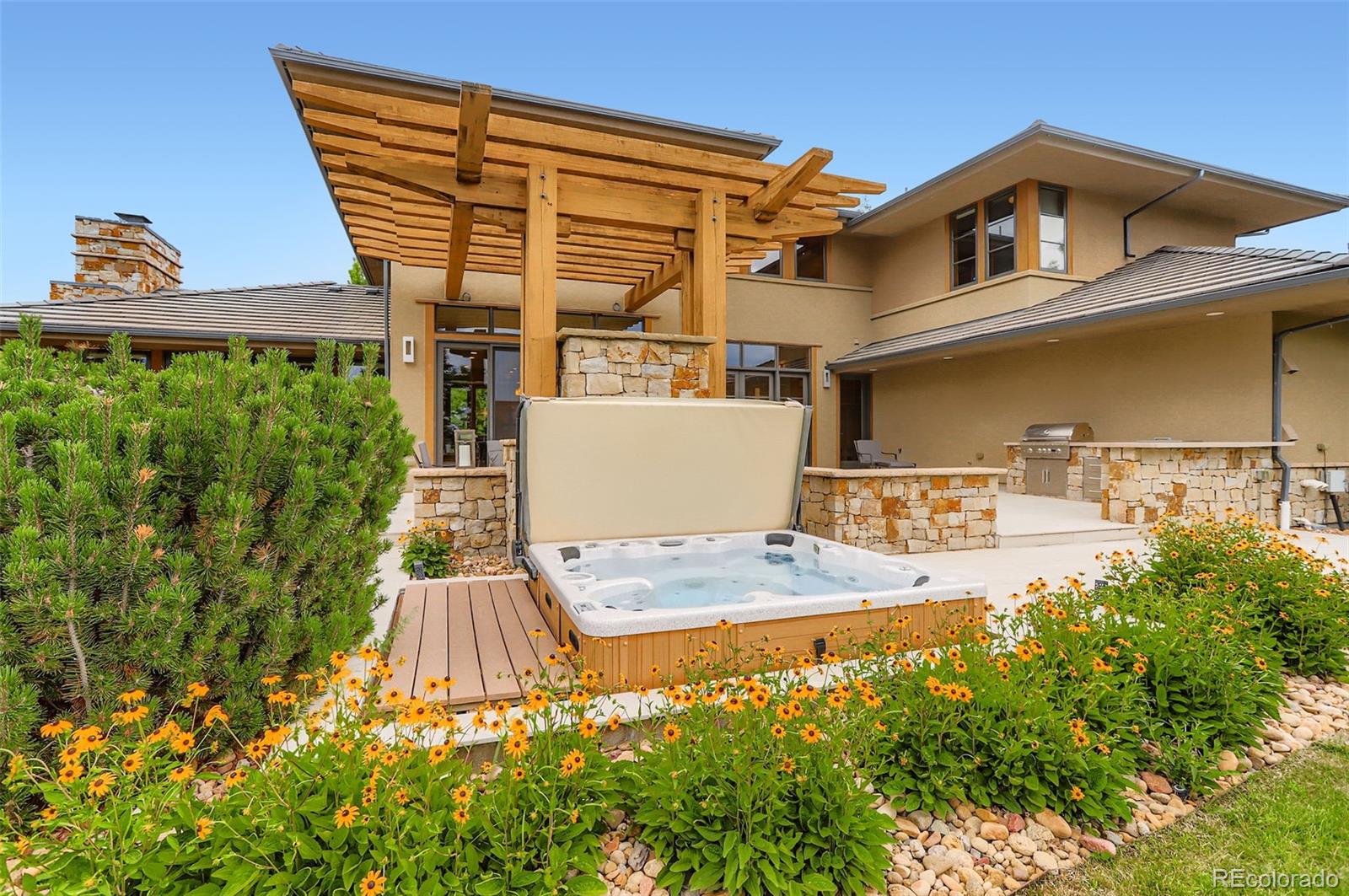 9260 Shooting Star Court