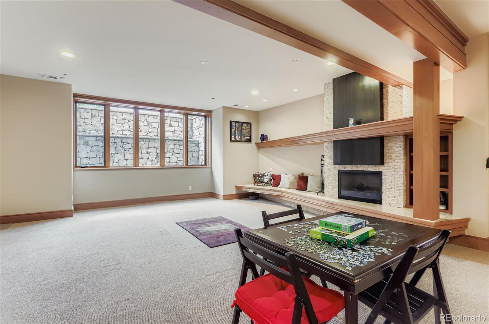 9260 Shooting Star Court