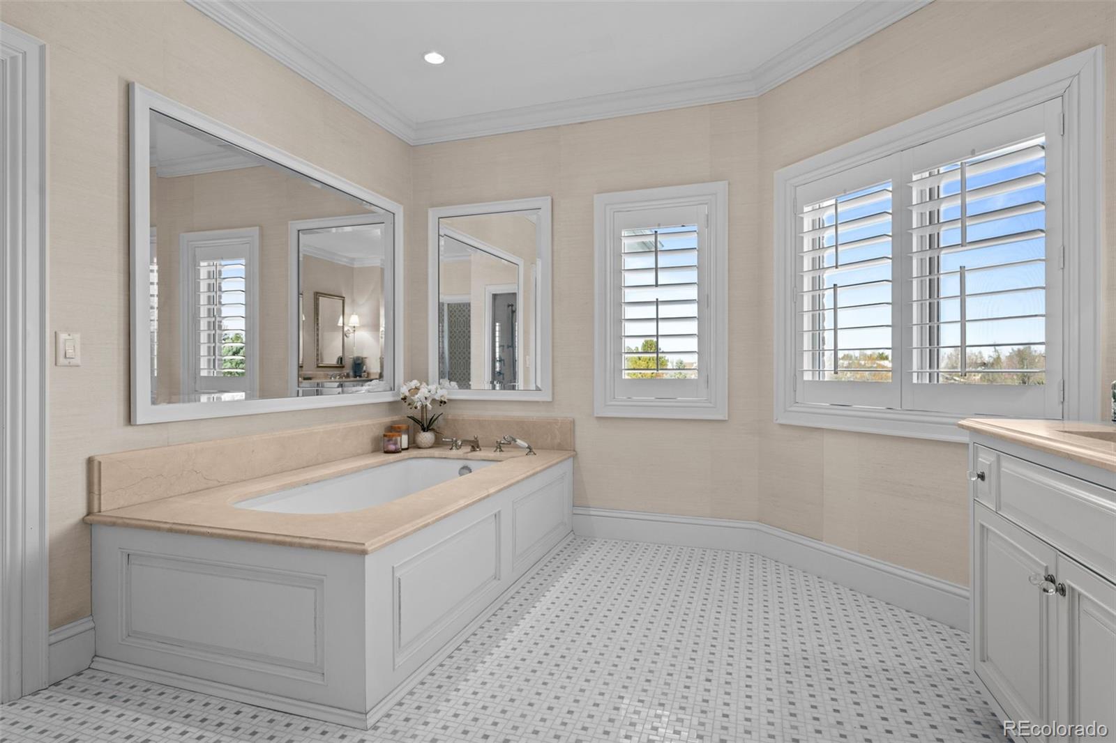 7172 Waterford Court