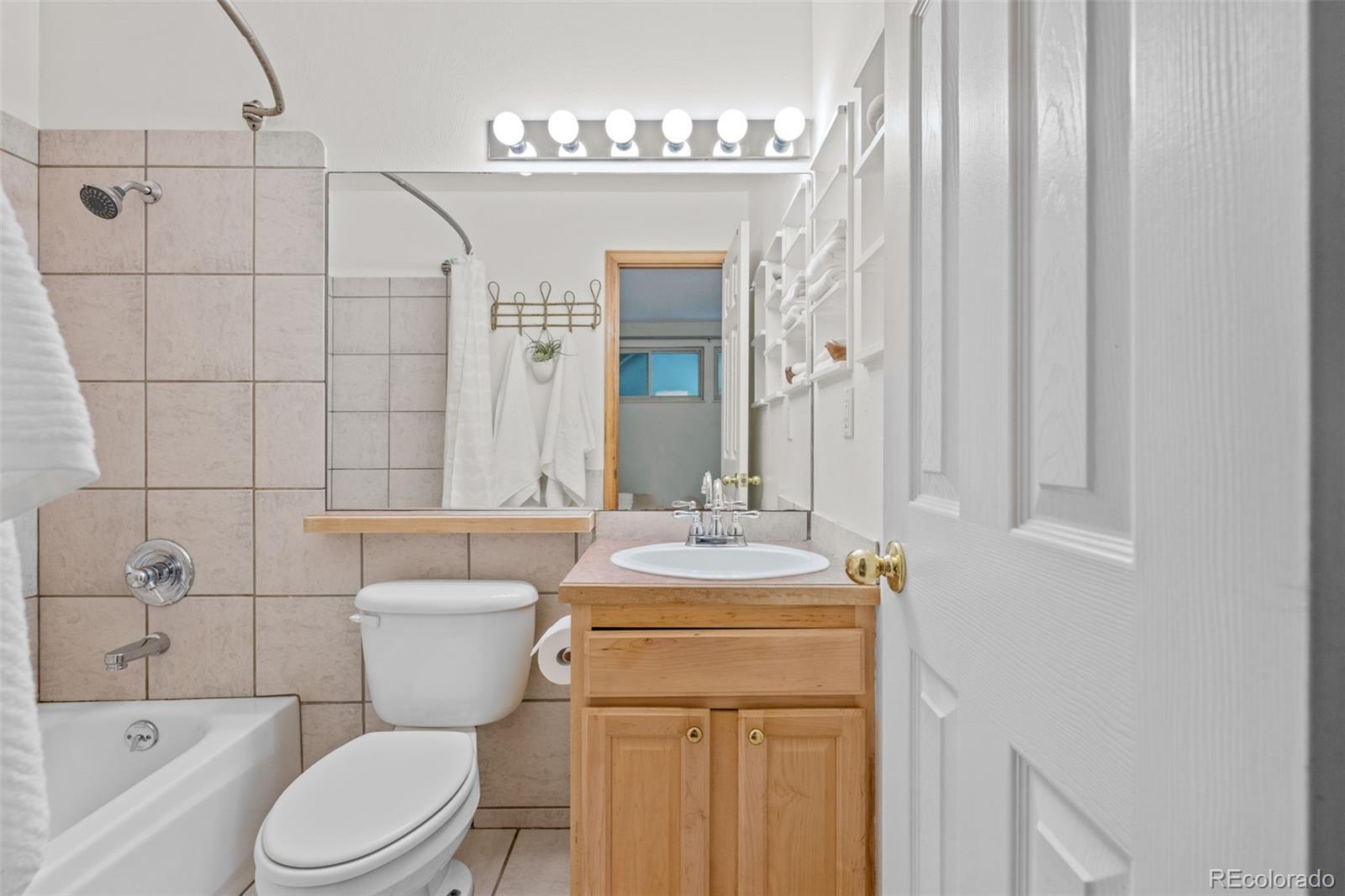 8060 Niwot Road Unit: 67E