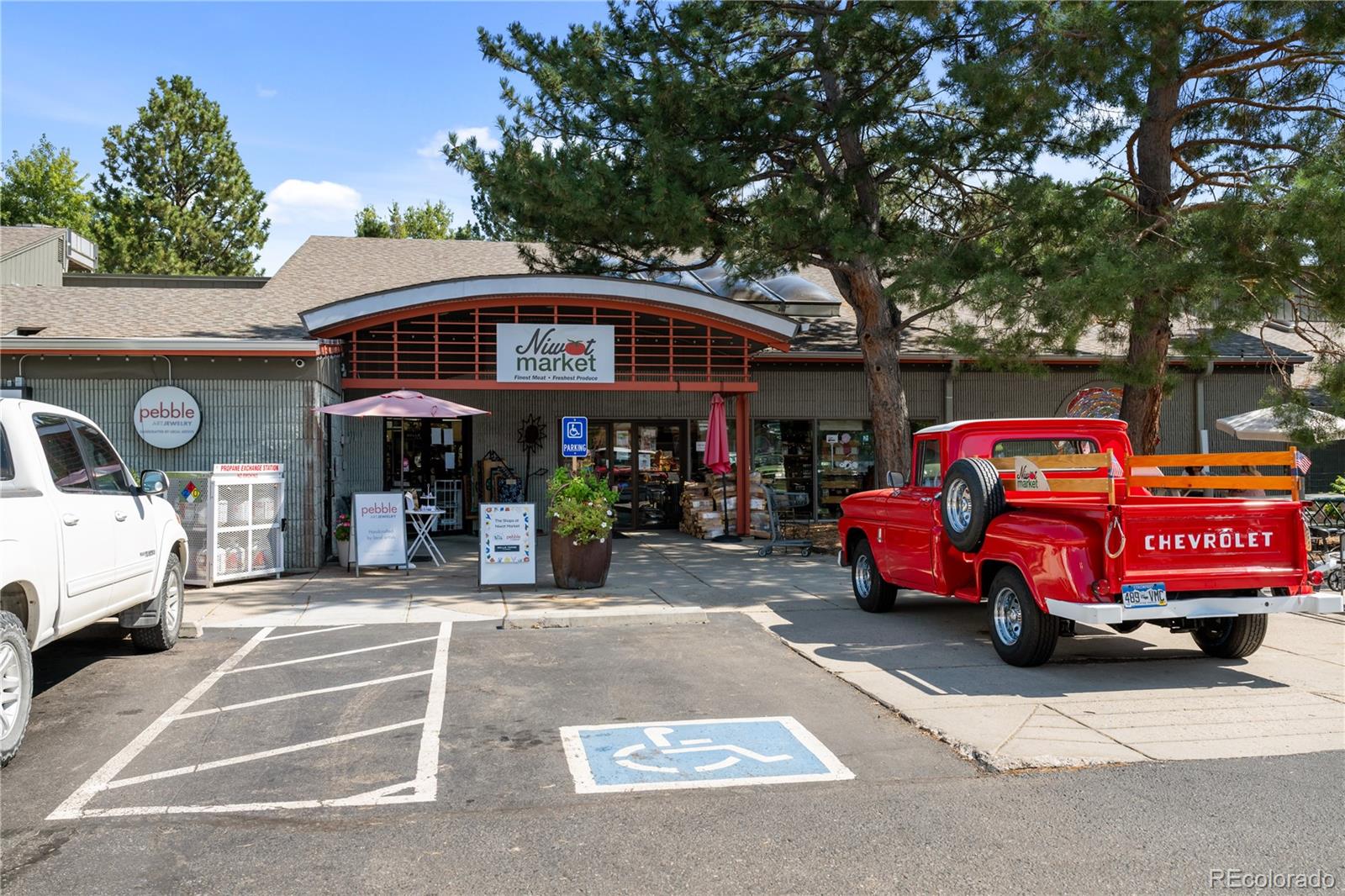 8392 Niwot Meadow Farm Road