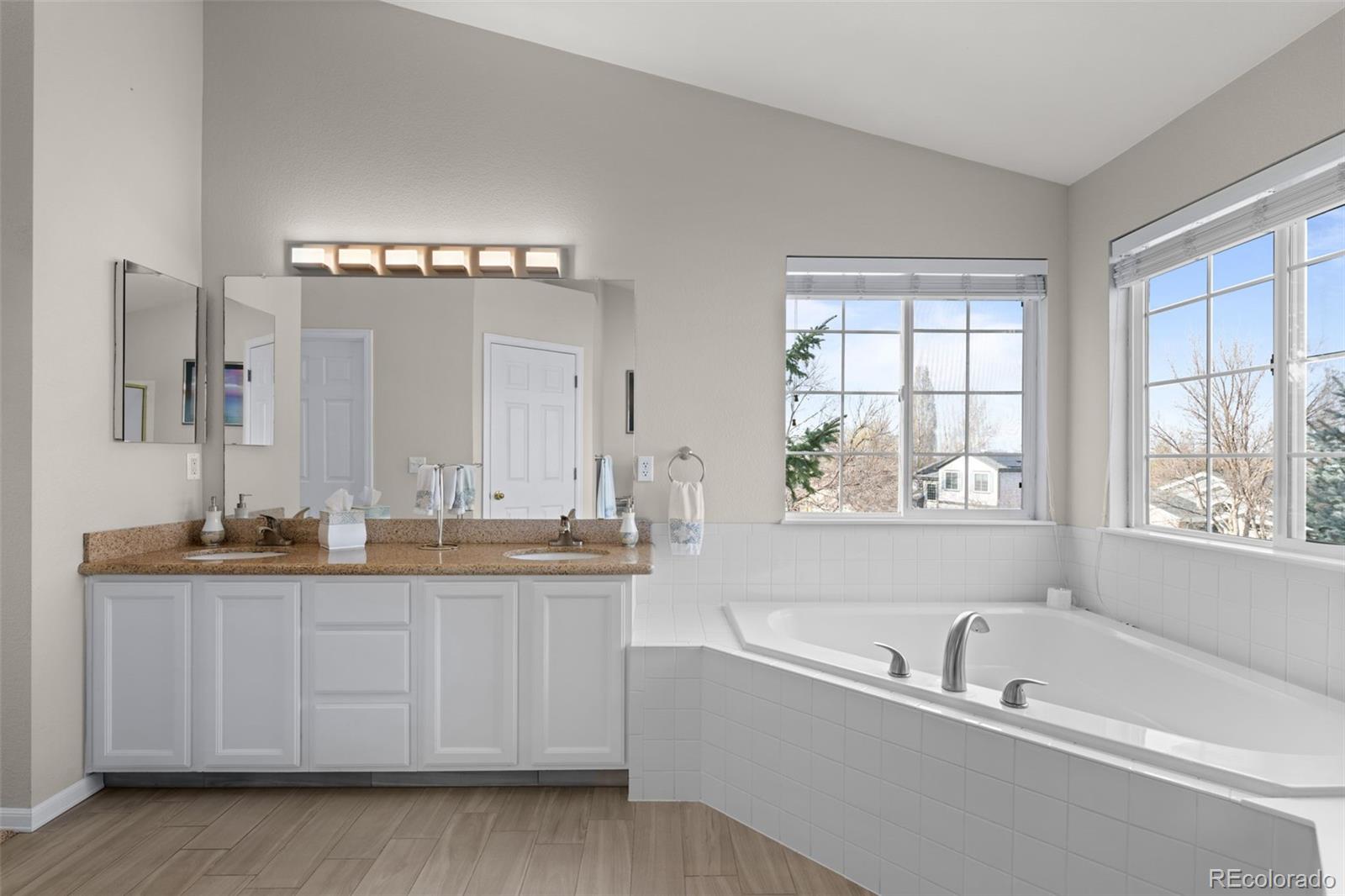 1808 Southard Street