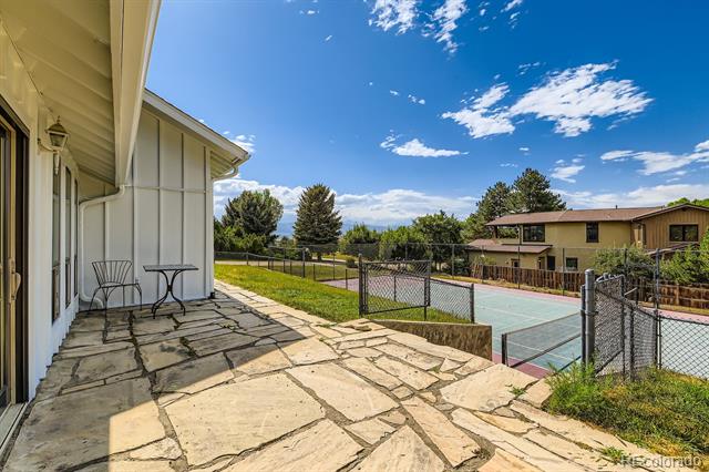 6668 Walker Court