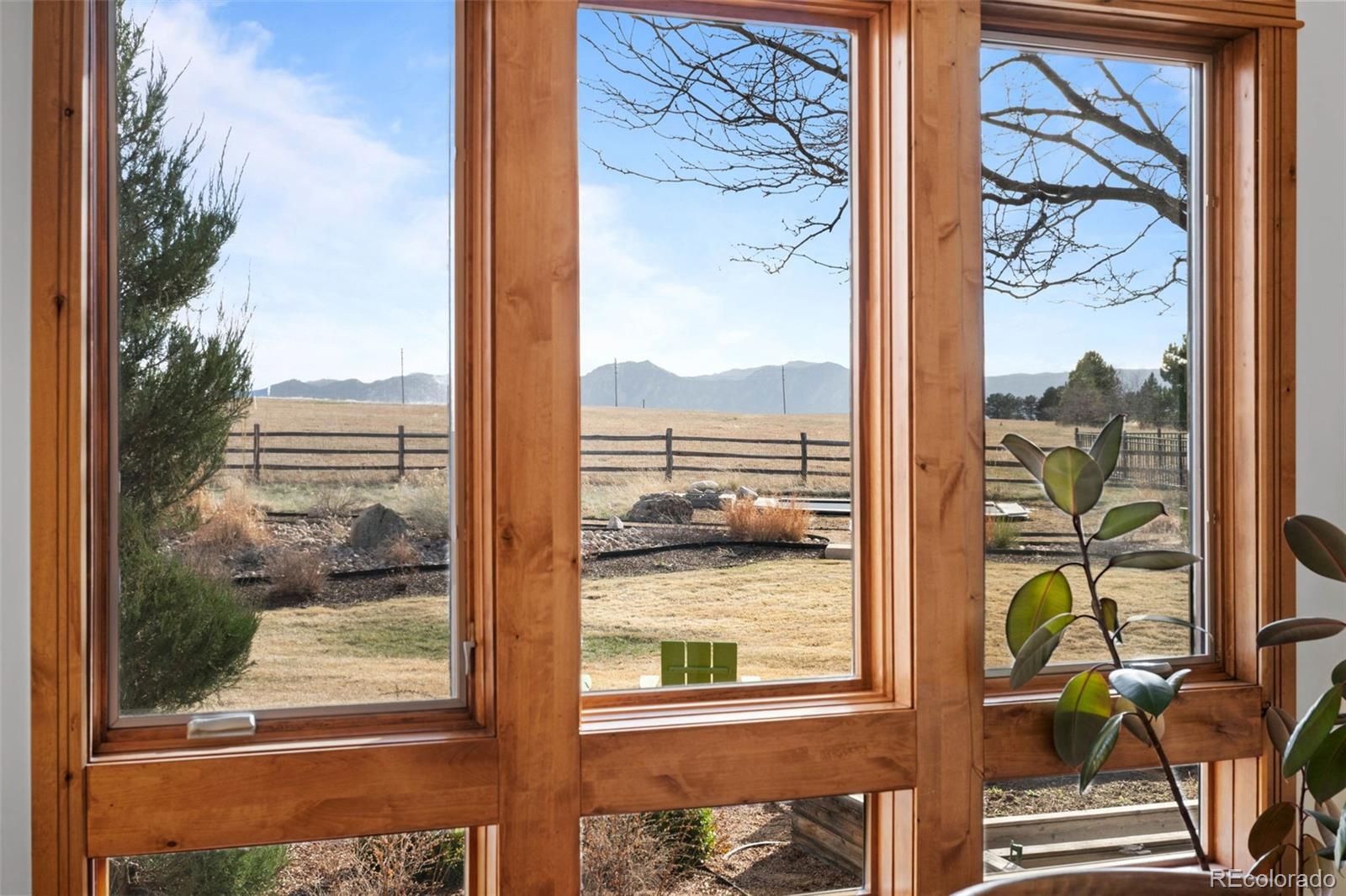 8912 Little Raven Trail