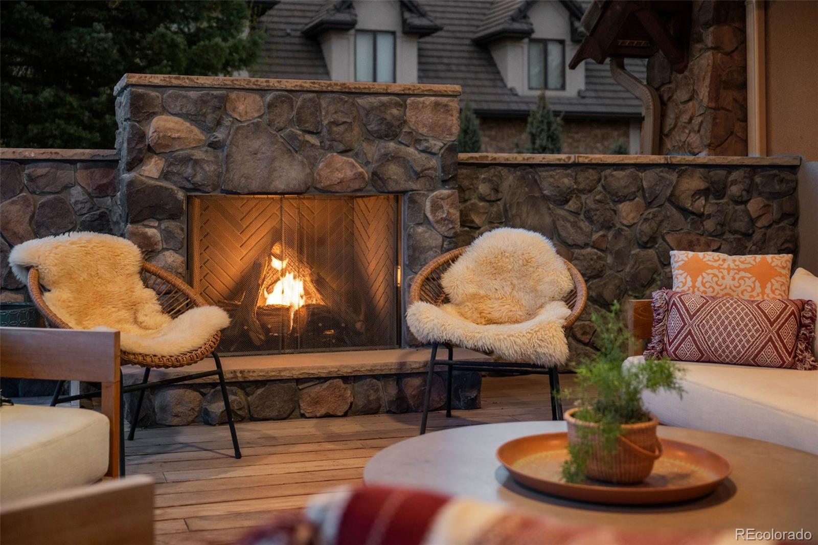 8912 Little Raven Trail