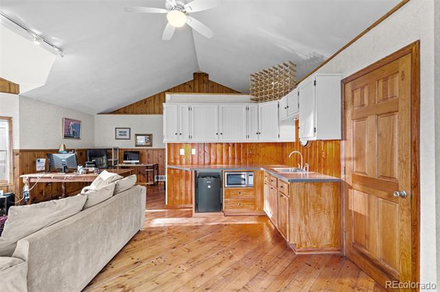 9362 Tollgate Drive
