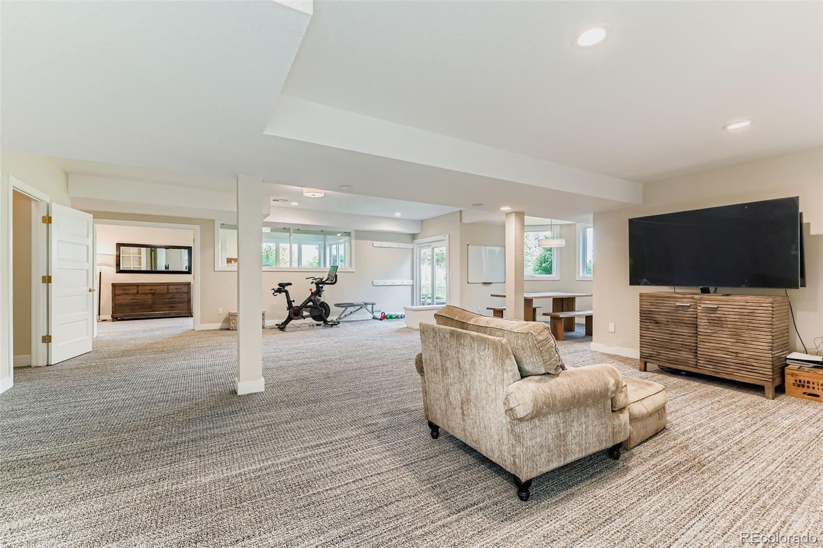 6516 Columbine Court